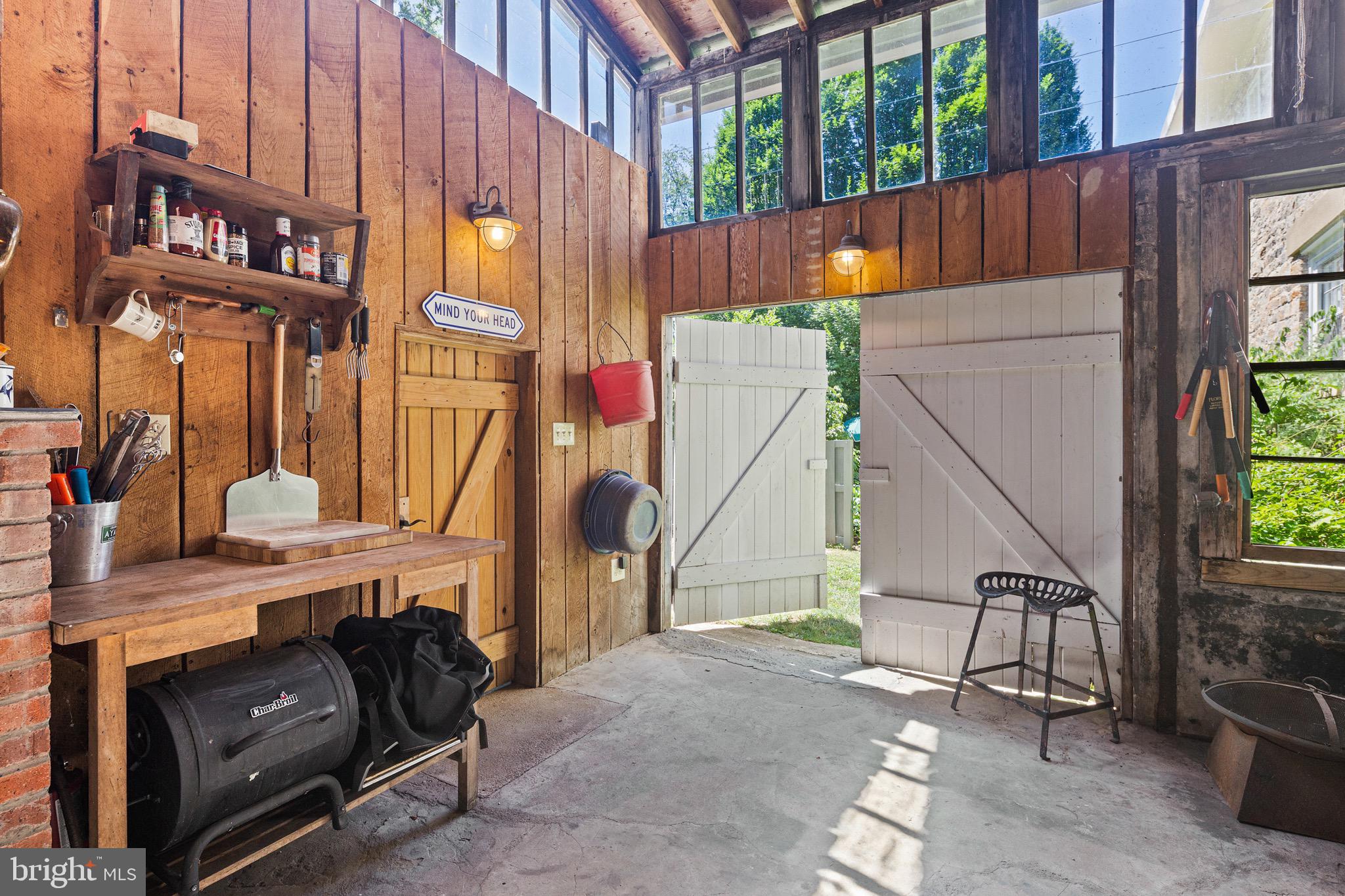 BURNSIDE FARM - Residential