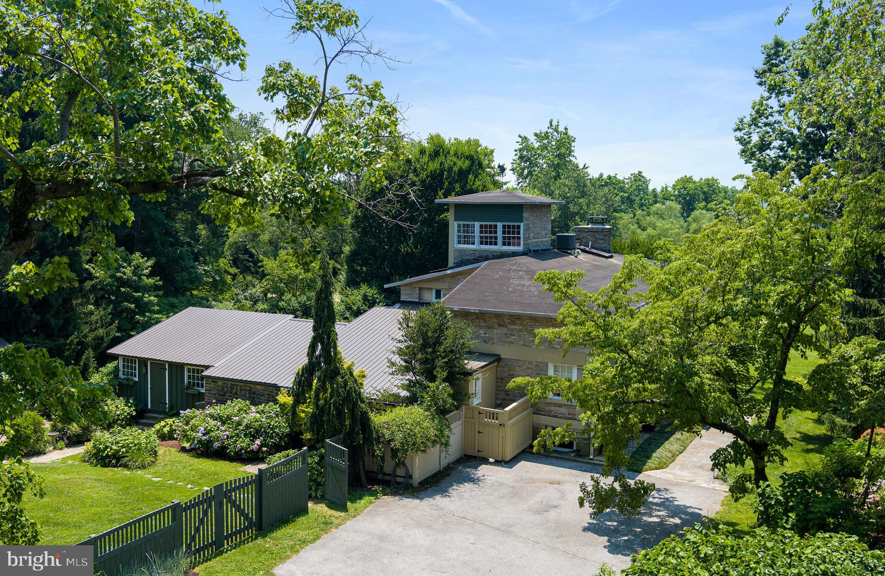 BURNSIDE FARM - Residential