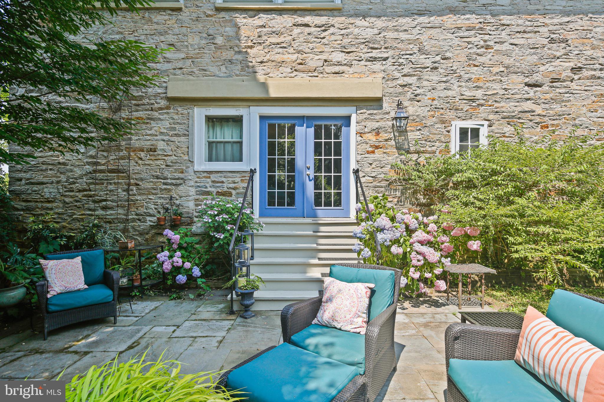 BURNSIDE FARM - Residential