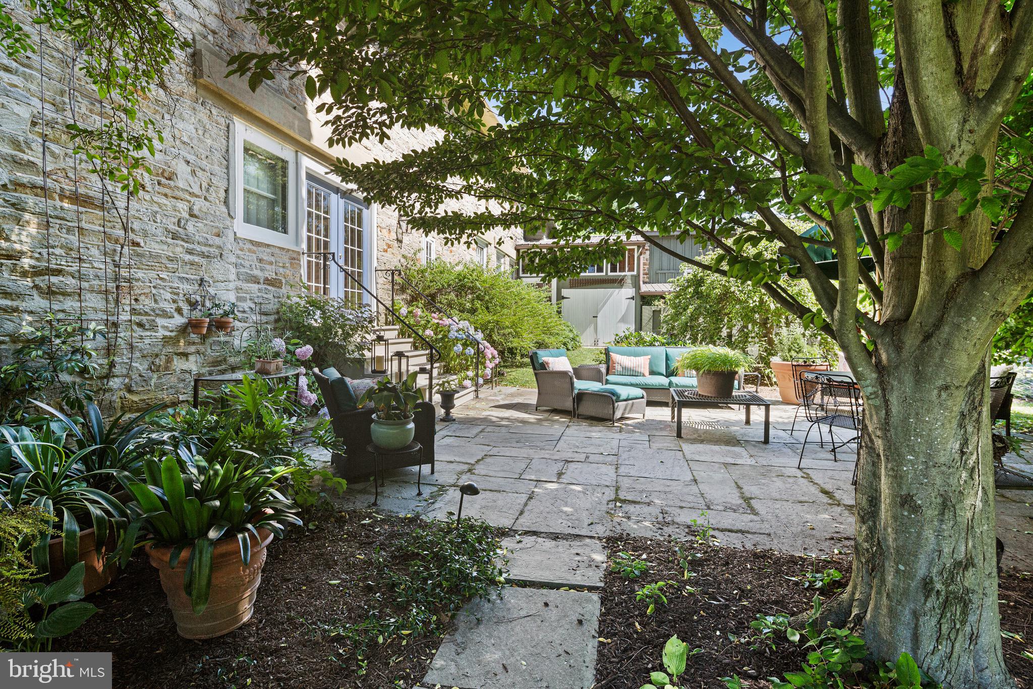 BURNSIDE FARM - Residential