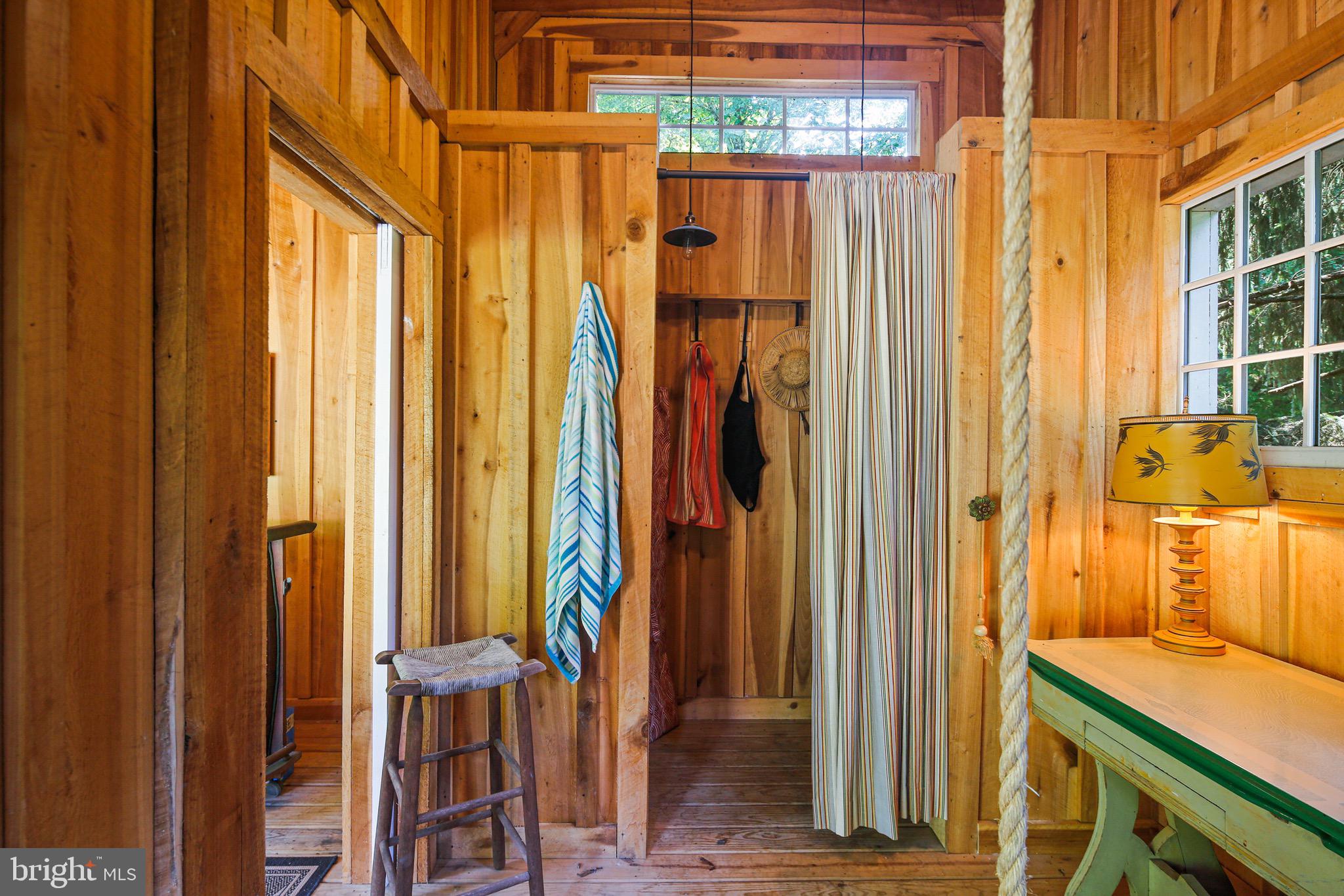 BURNSIDE FARM - Residential