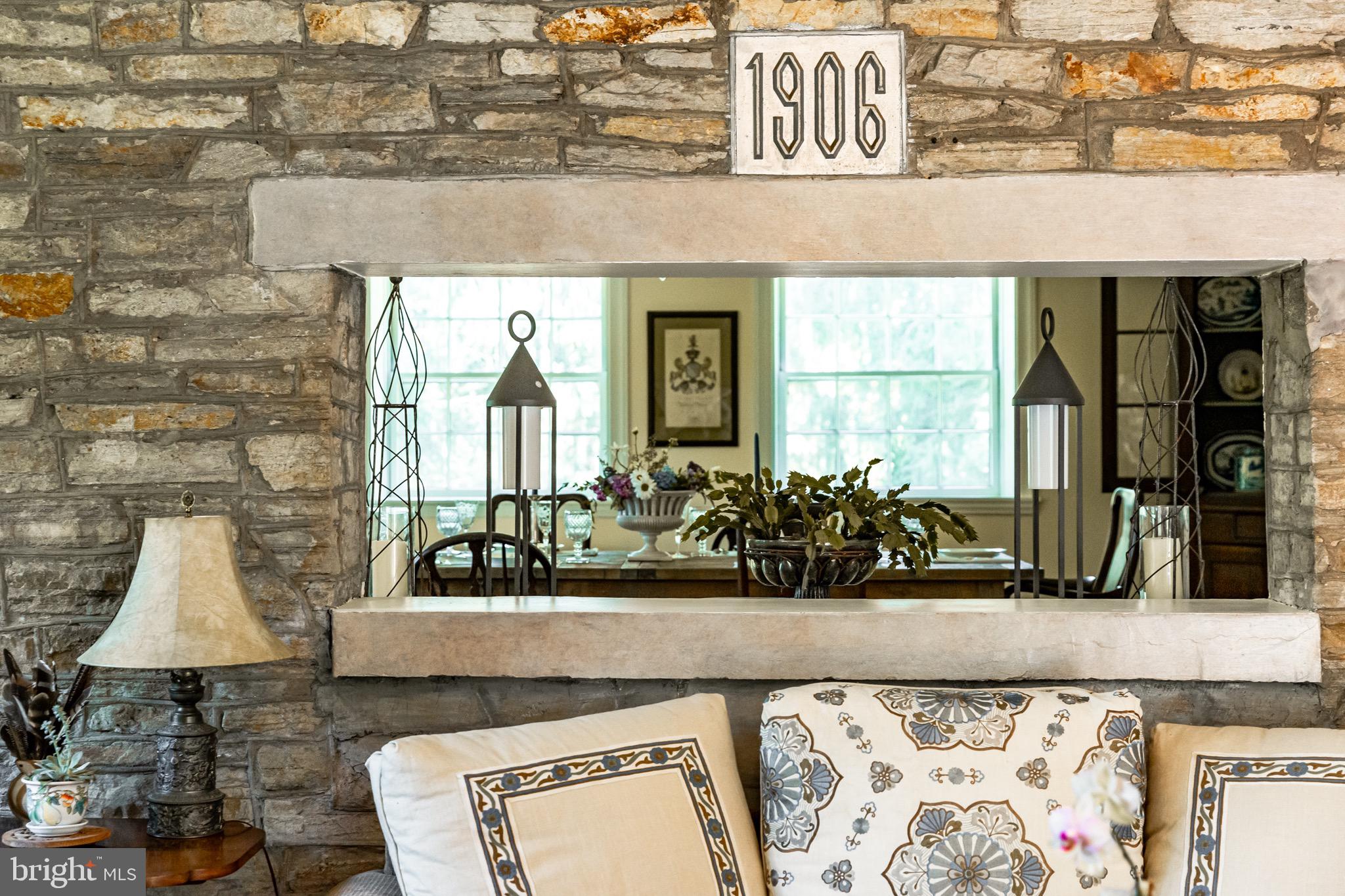 BURNSIDE FARM - Residential