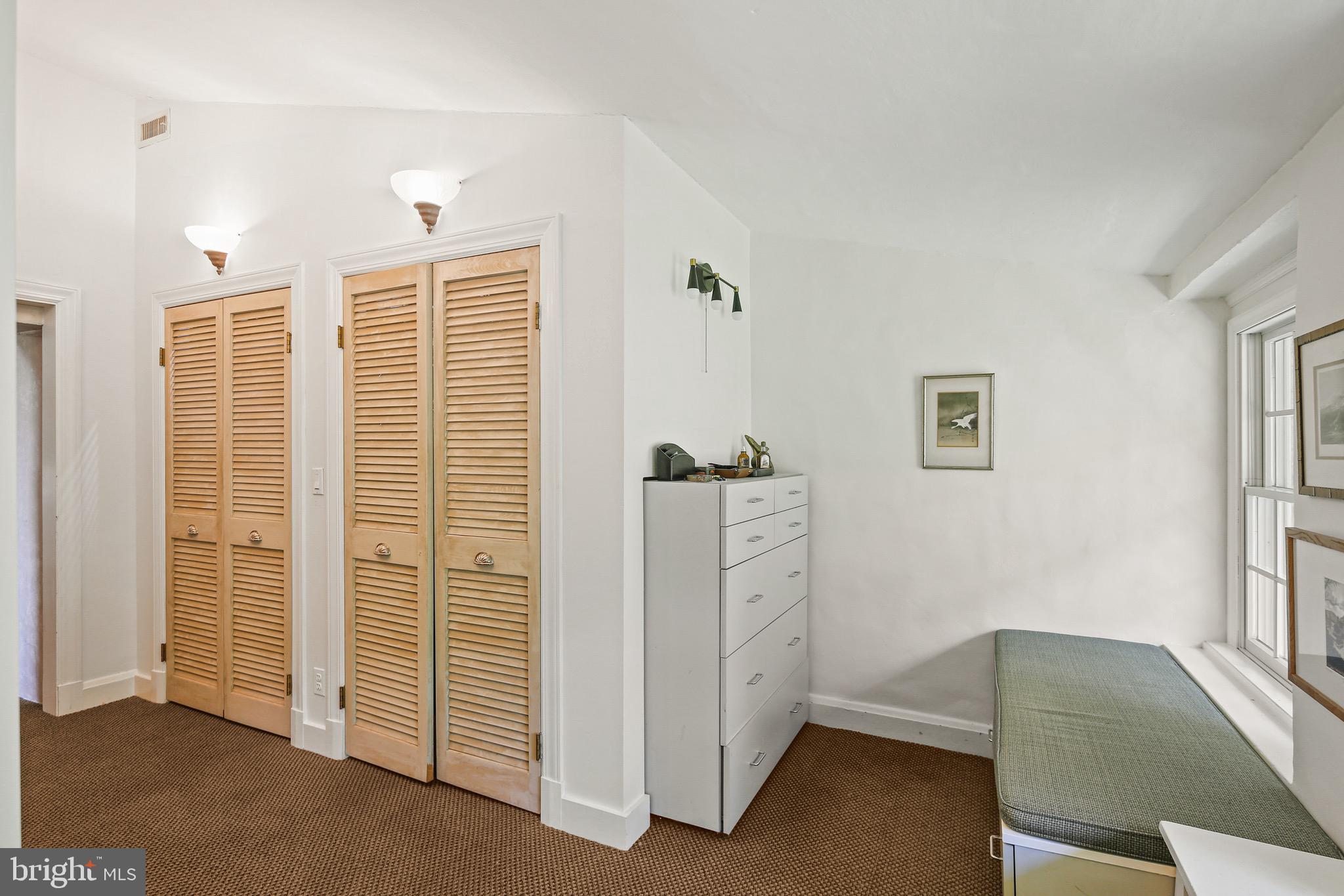 BURNSIDE FARM - Residential