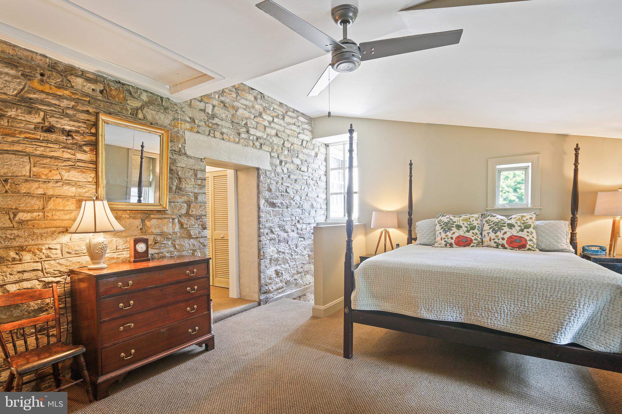 BURNSIDE FARM - Residential