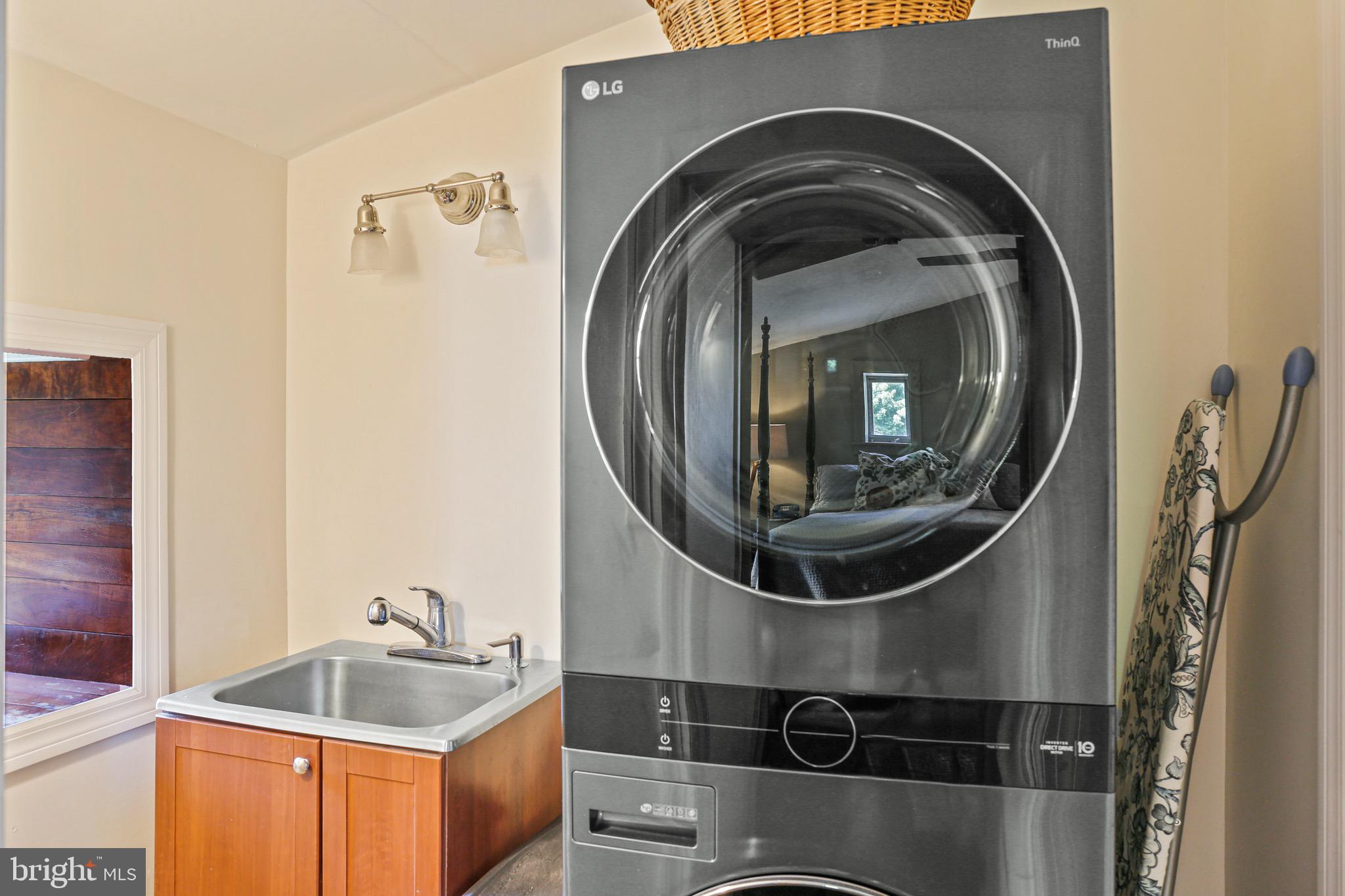 BURNSIDE FARM - Residential