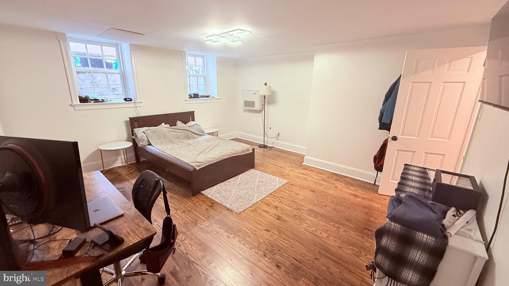 WASHINGTON SQ WEST - Residential