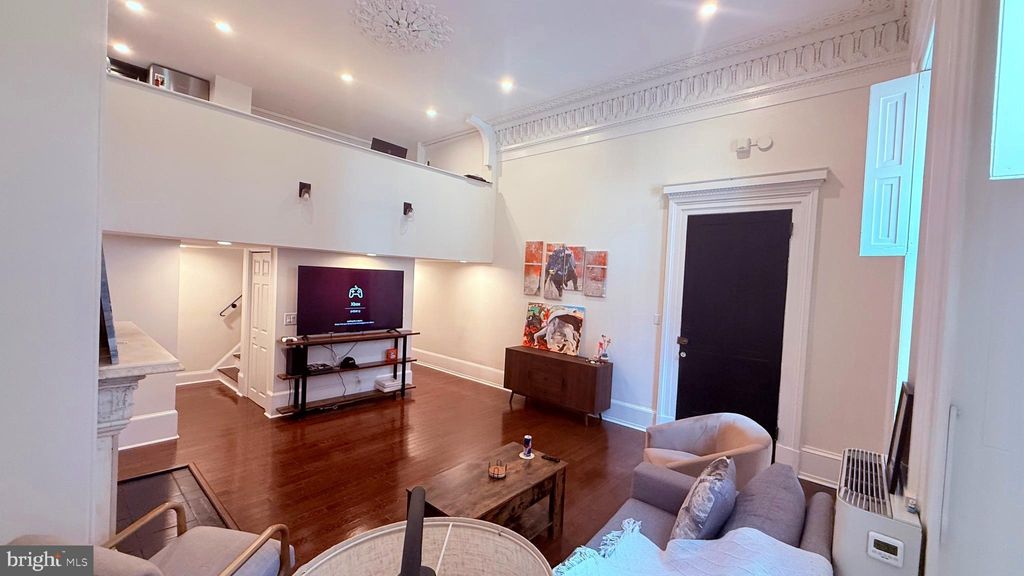 Photo of 1016 Spruce Street #1R, PHILADELPHIA, PA 19107 (MLS # PAPH2579228)