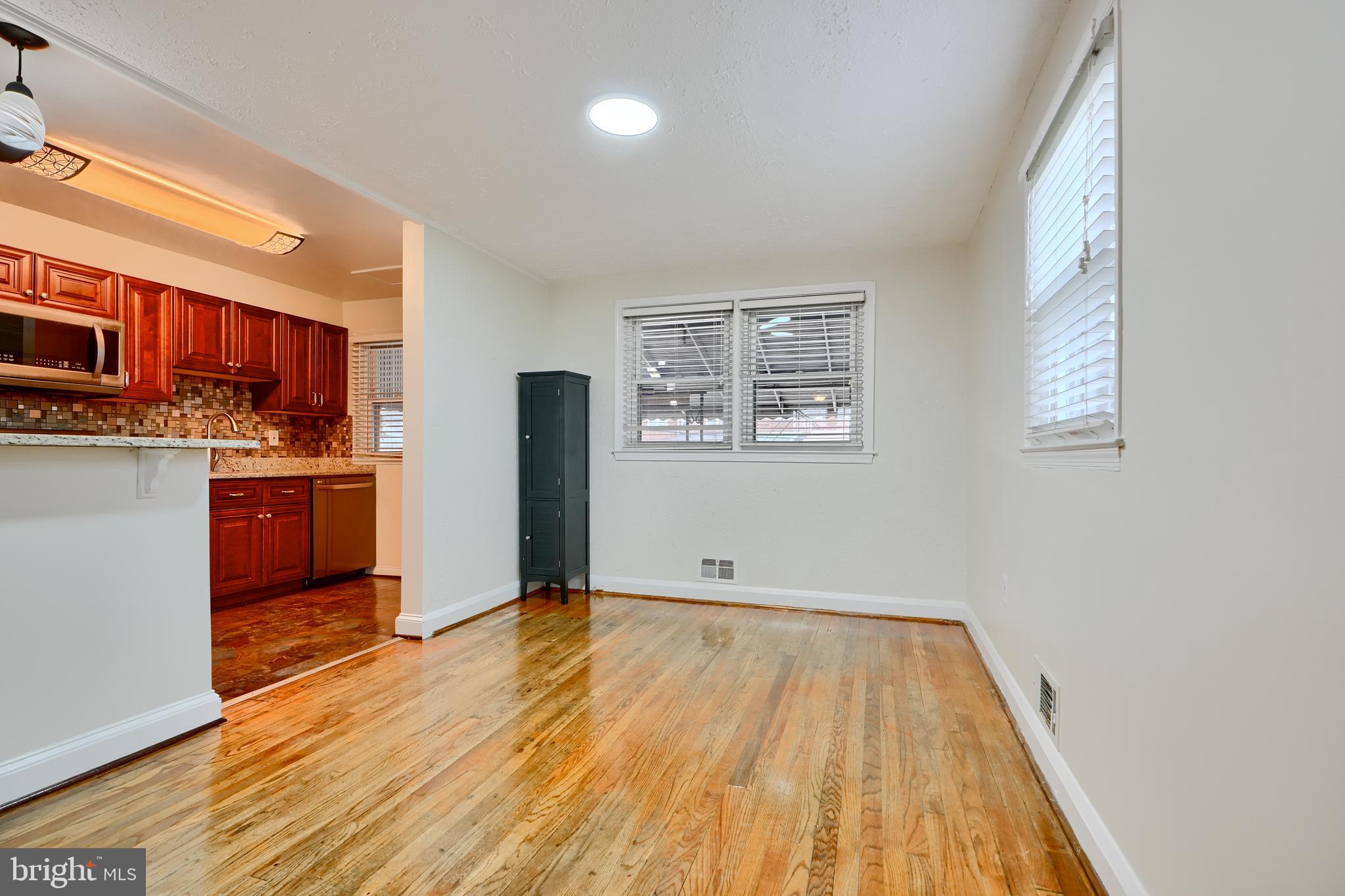 PARKSIDE - Residential