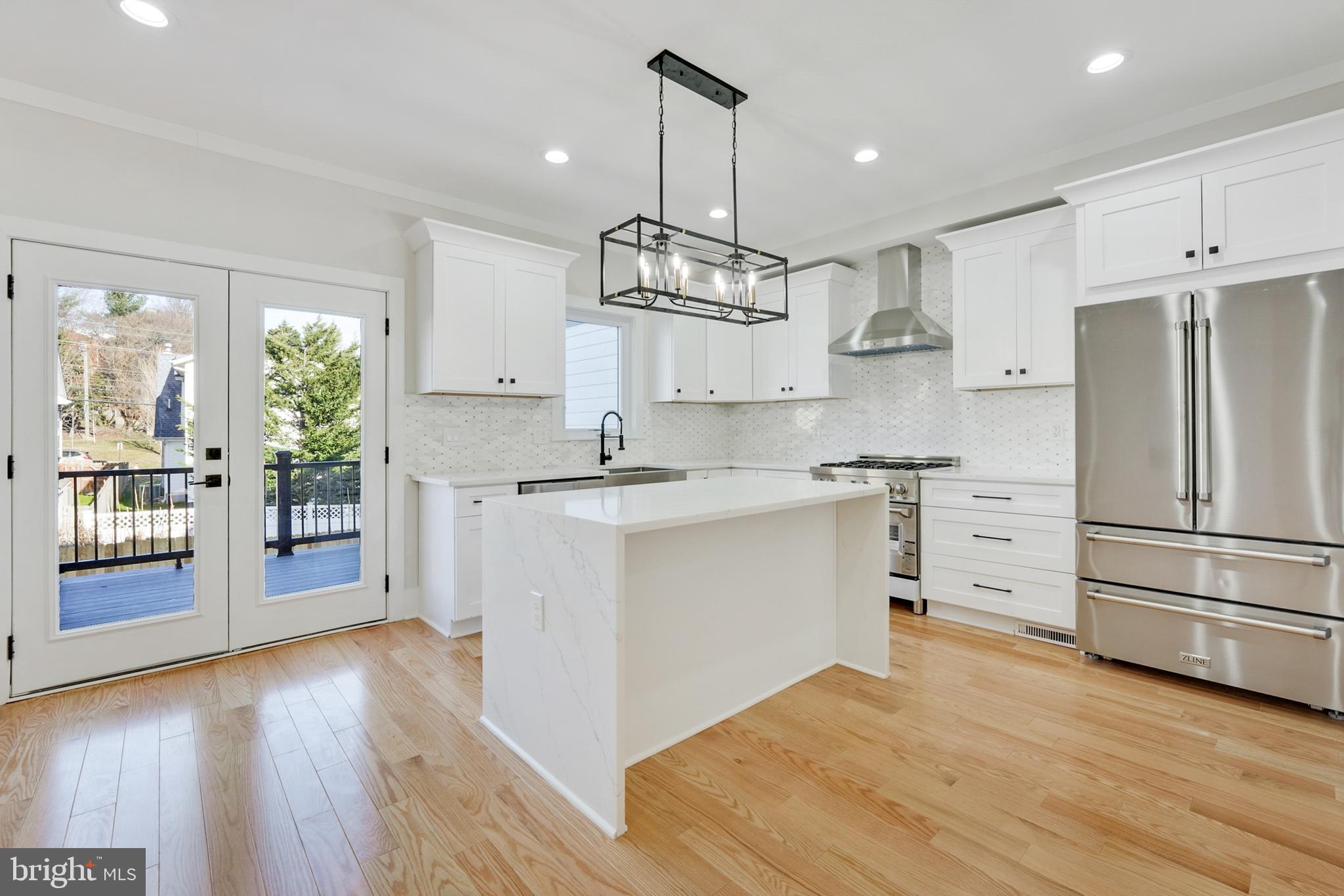 2019 S KENMORE STREET
