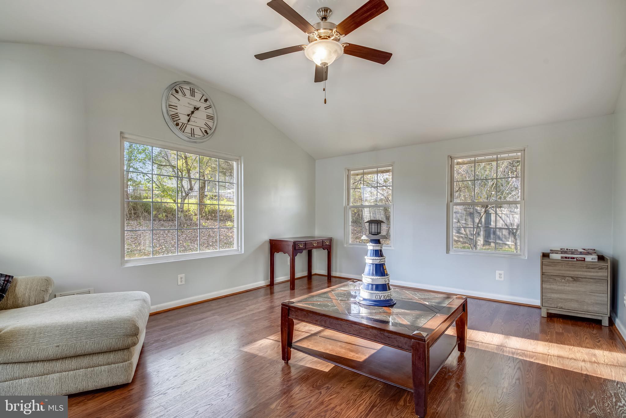 PINEFIELD - Residential