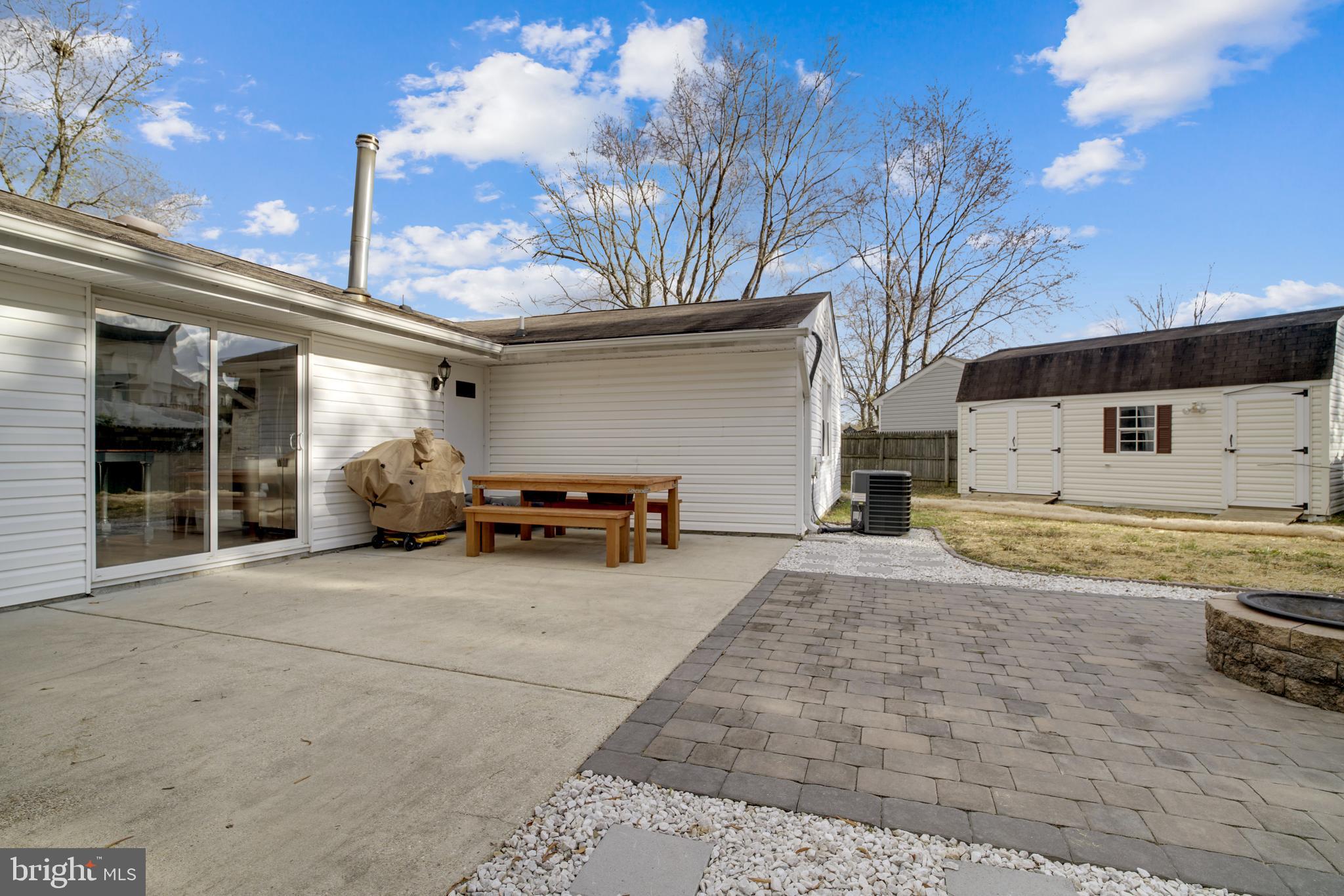 PINEFIELD - Residential