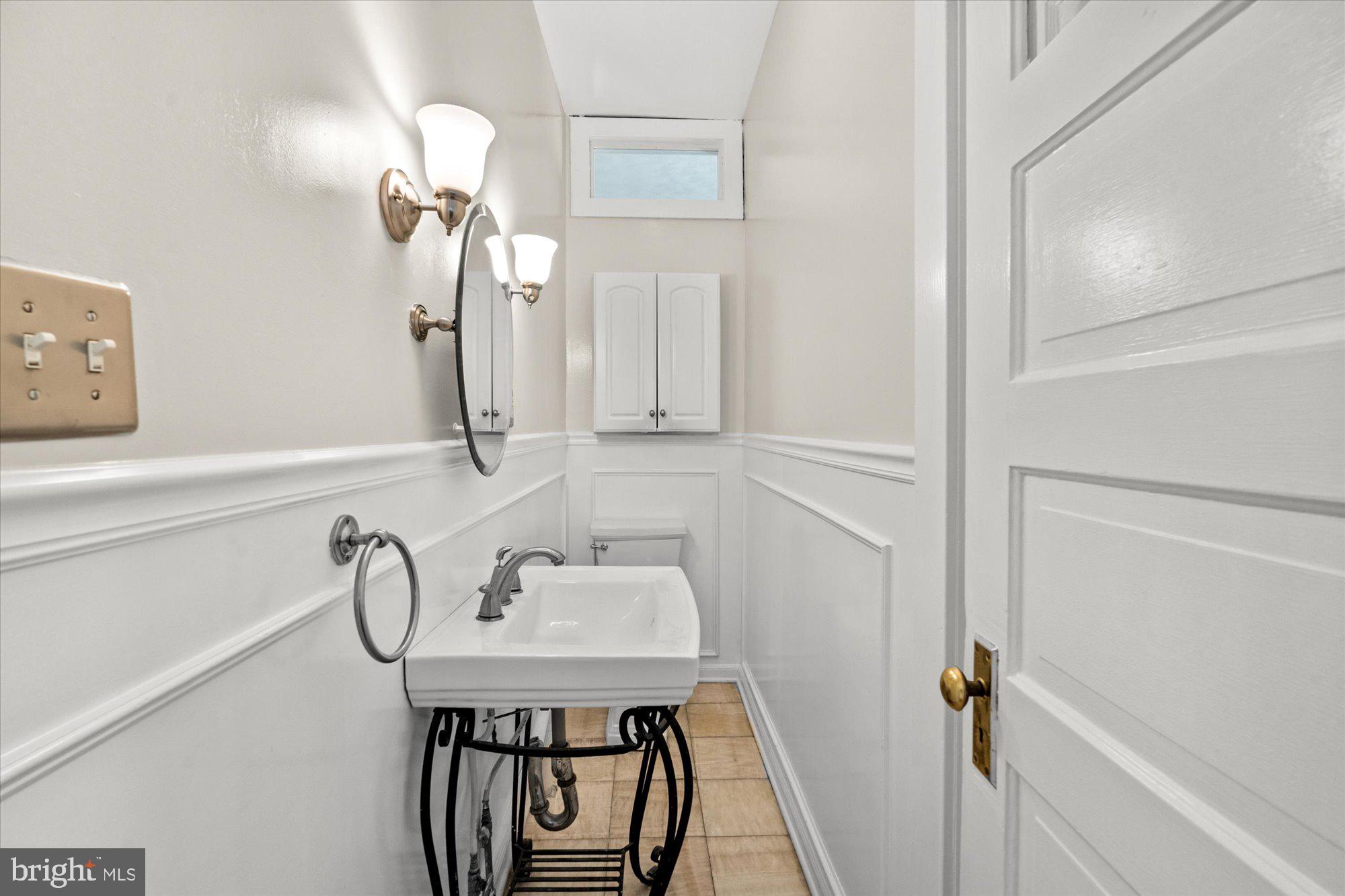 PARKER GRAY - Residential Lease