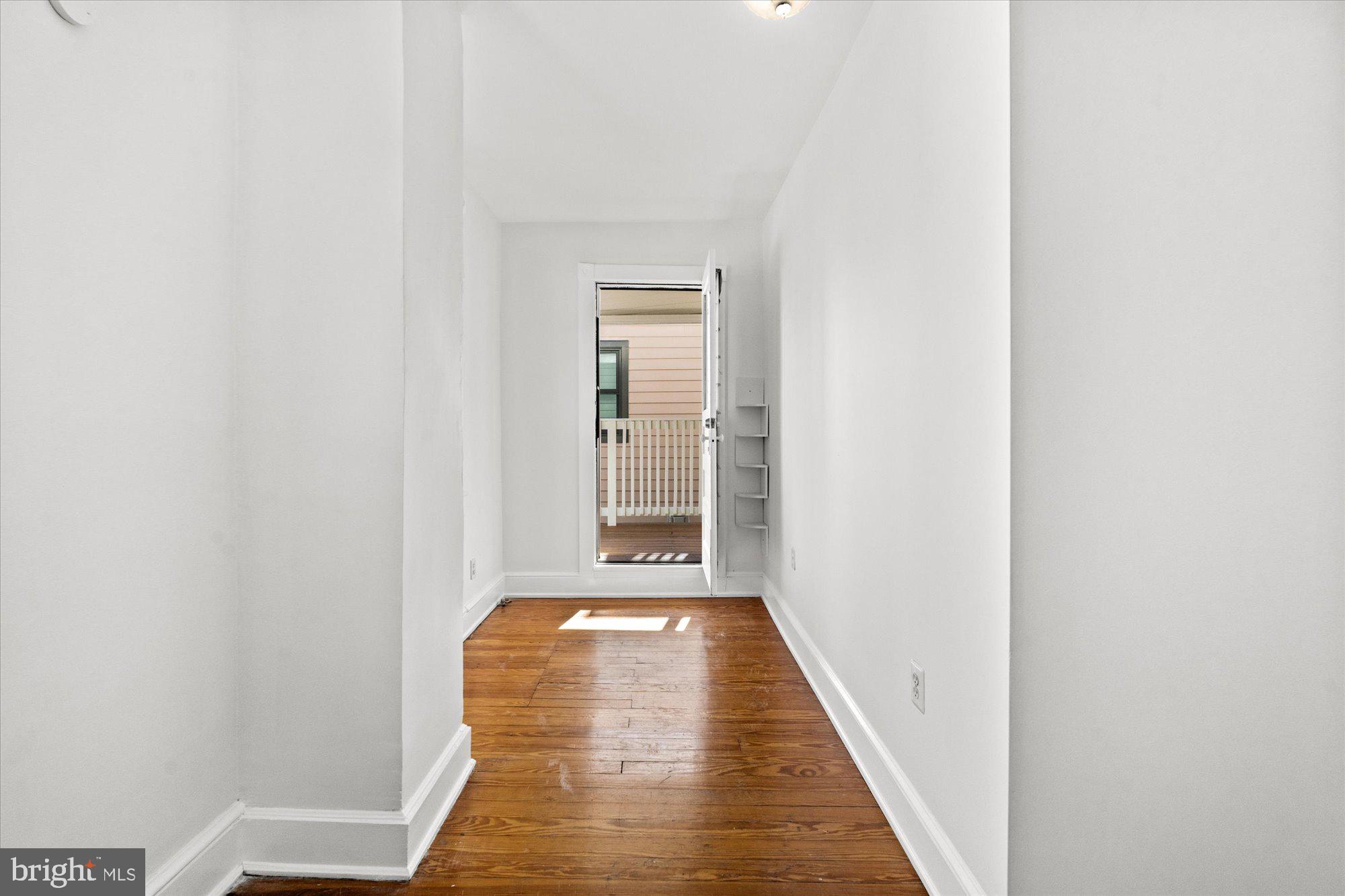 PARKER GRAY - Residential Lease