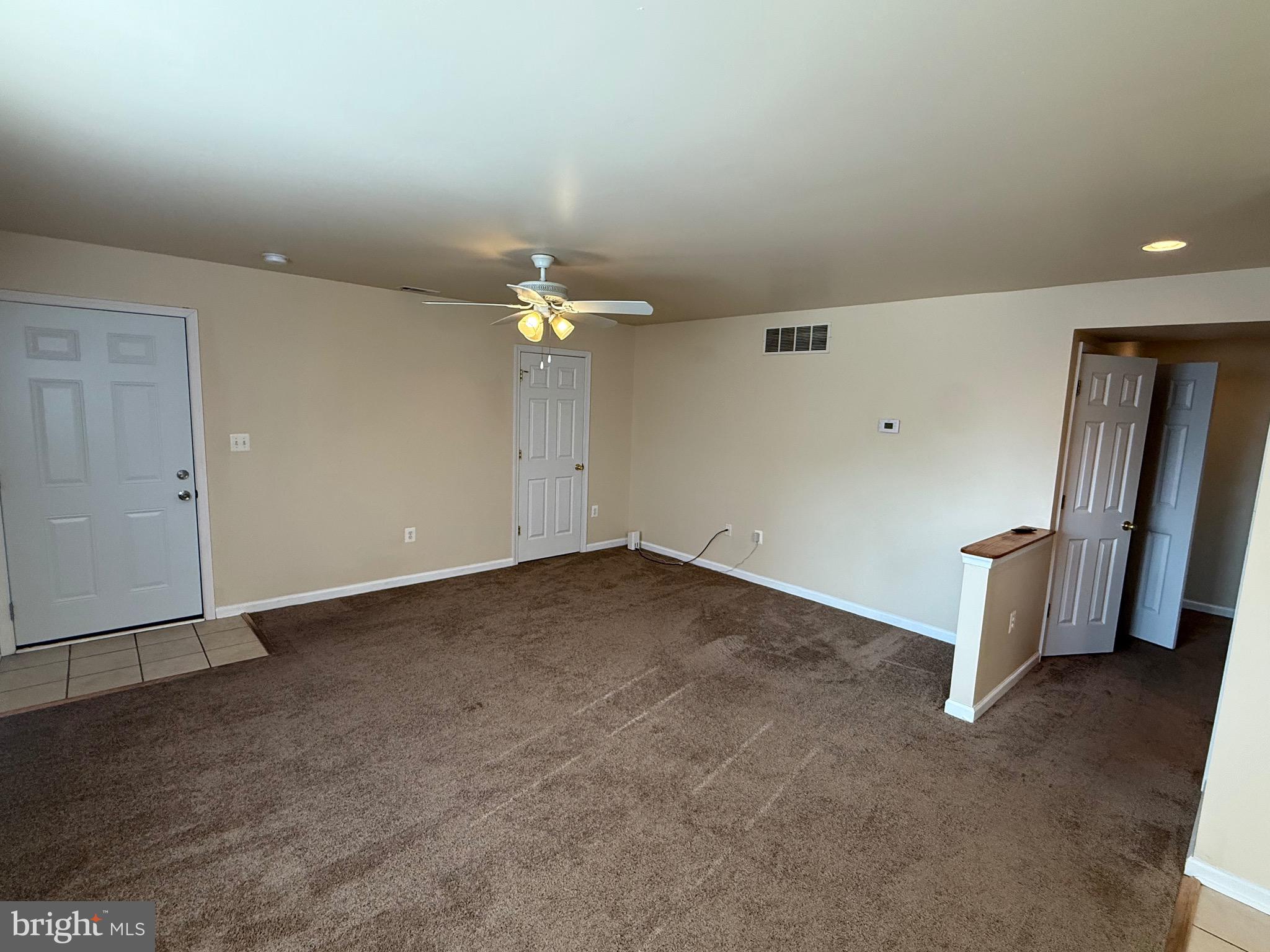 GLYNDON - Residential Lease