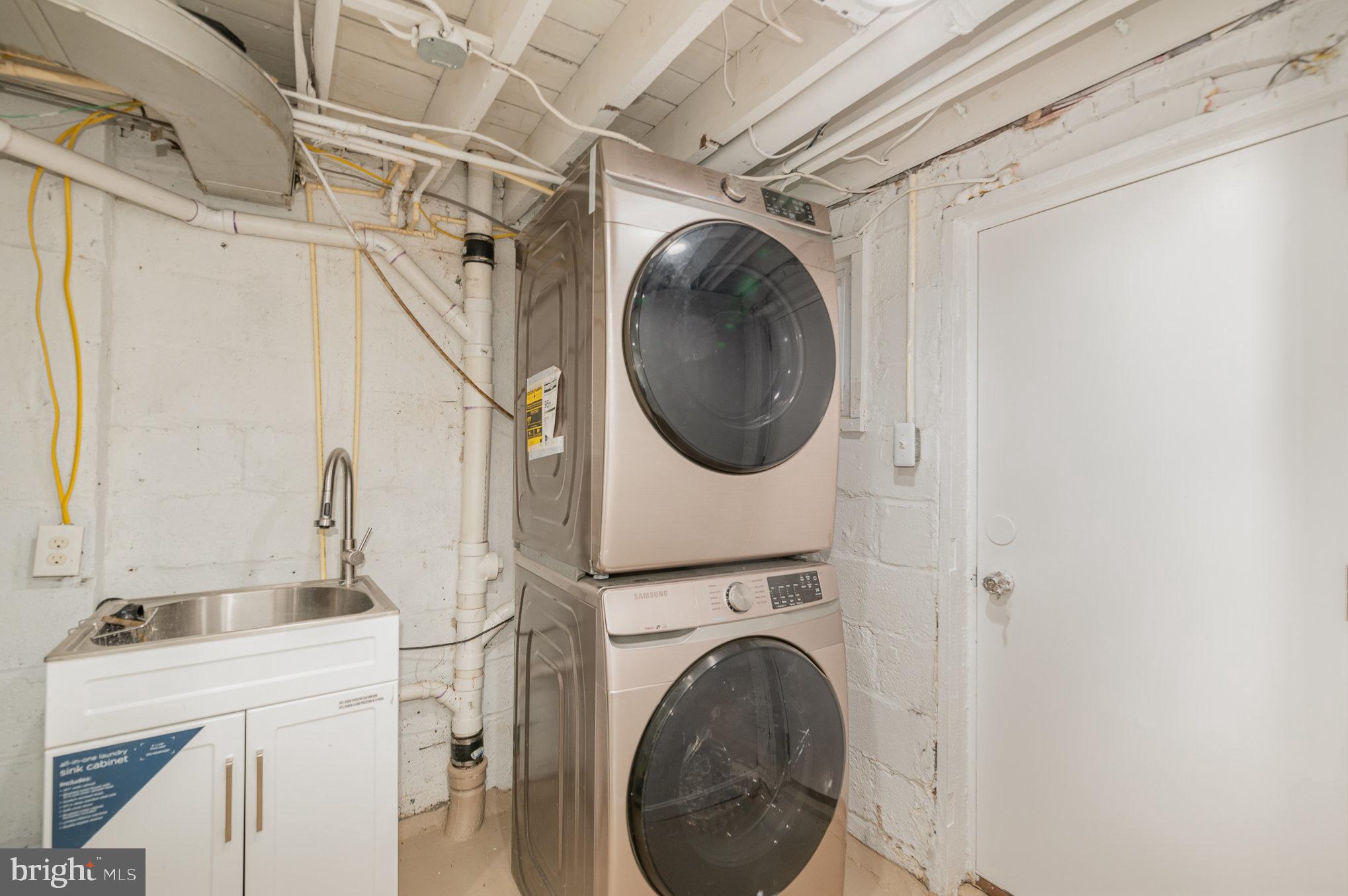 RIDGELEIGH - Residential