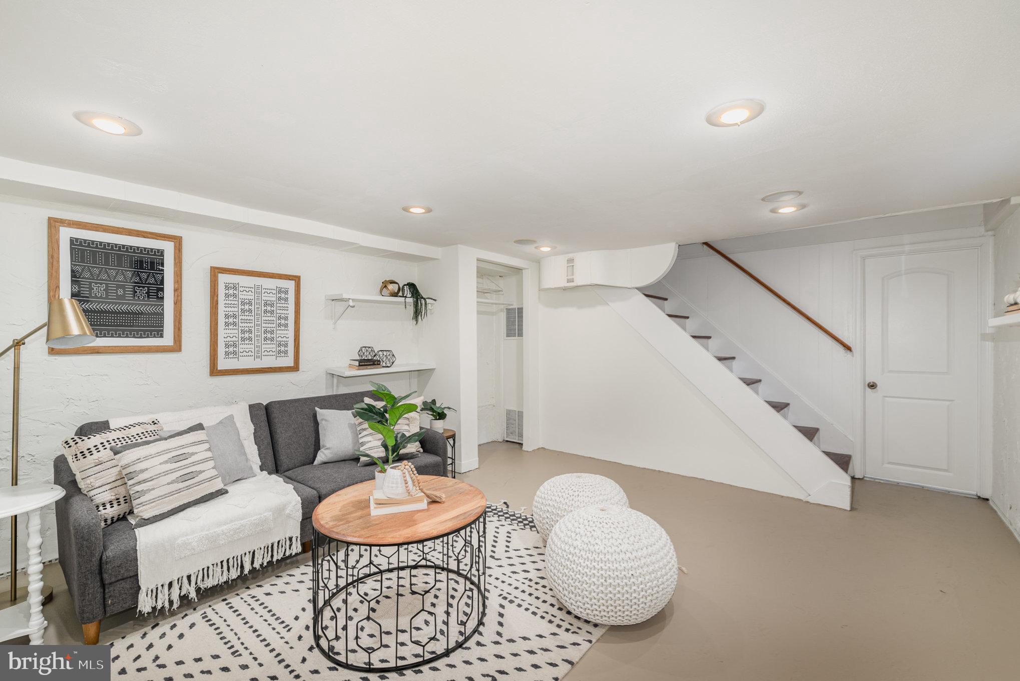 RIDGELEIGH - Residential