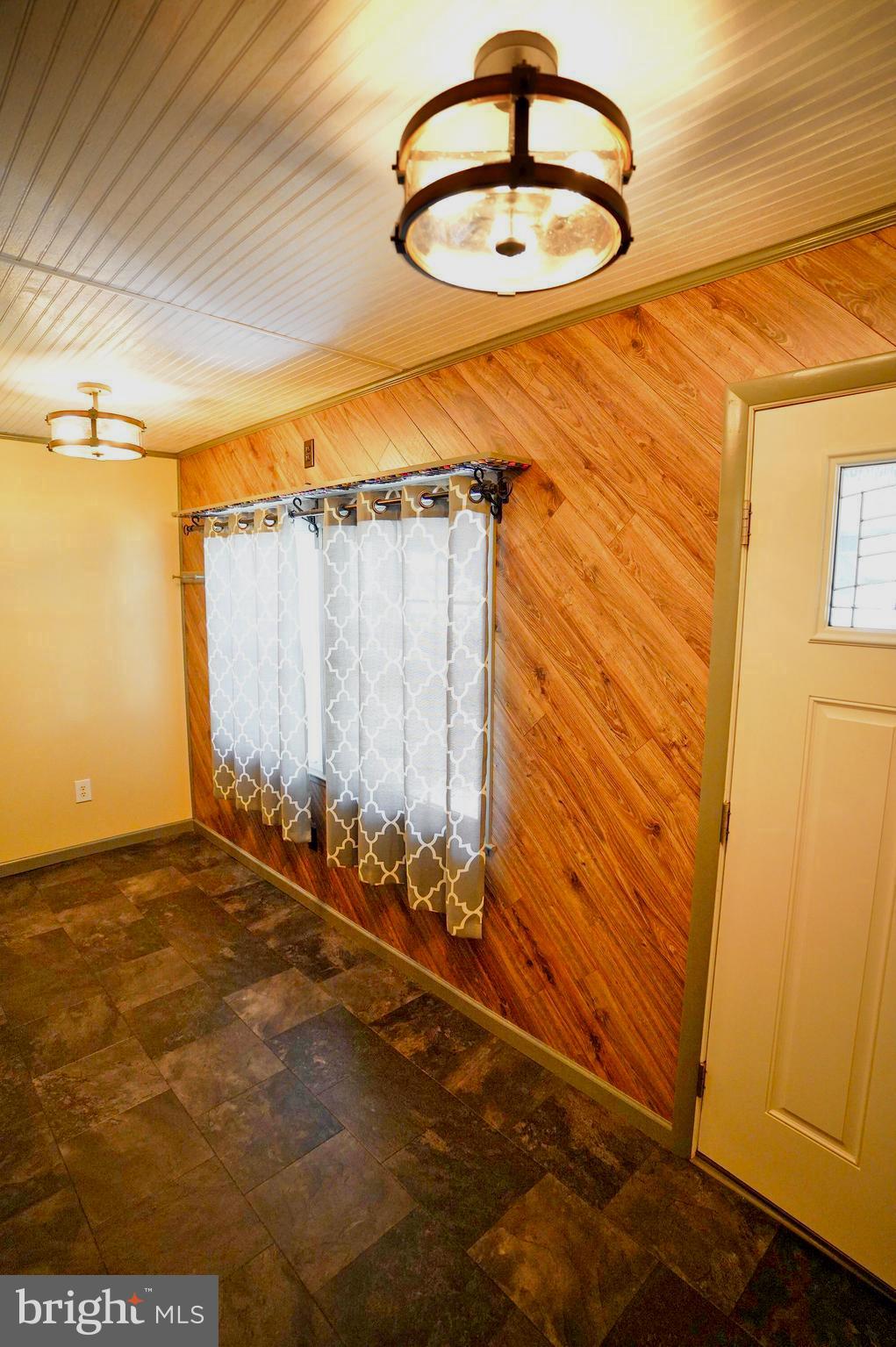 2948 HANOVER PIKE