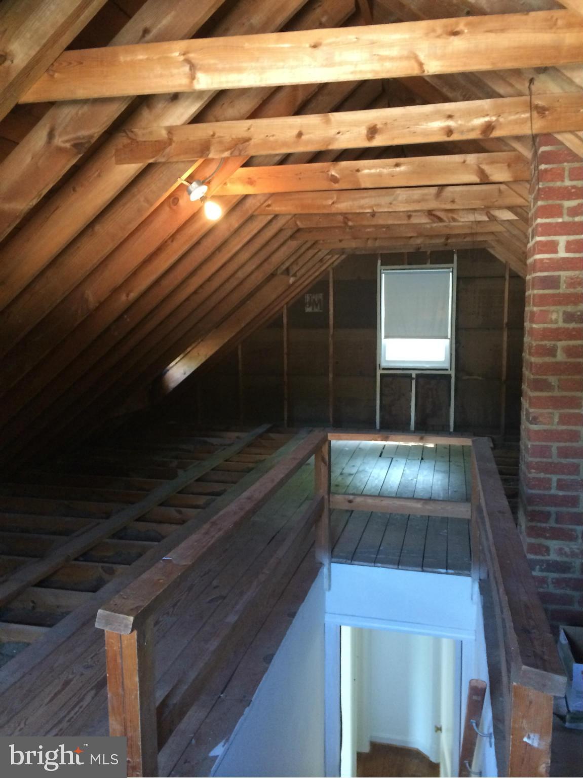 OAKVIEW - Residential