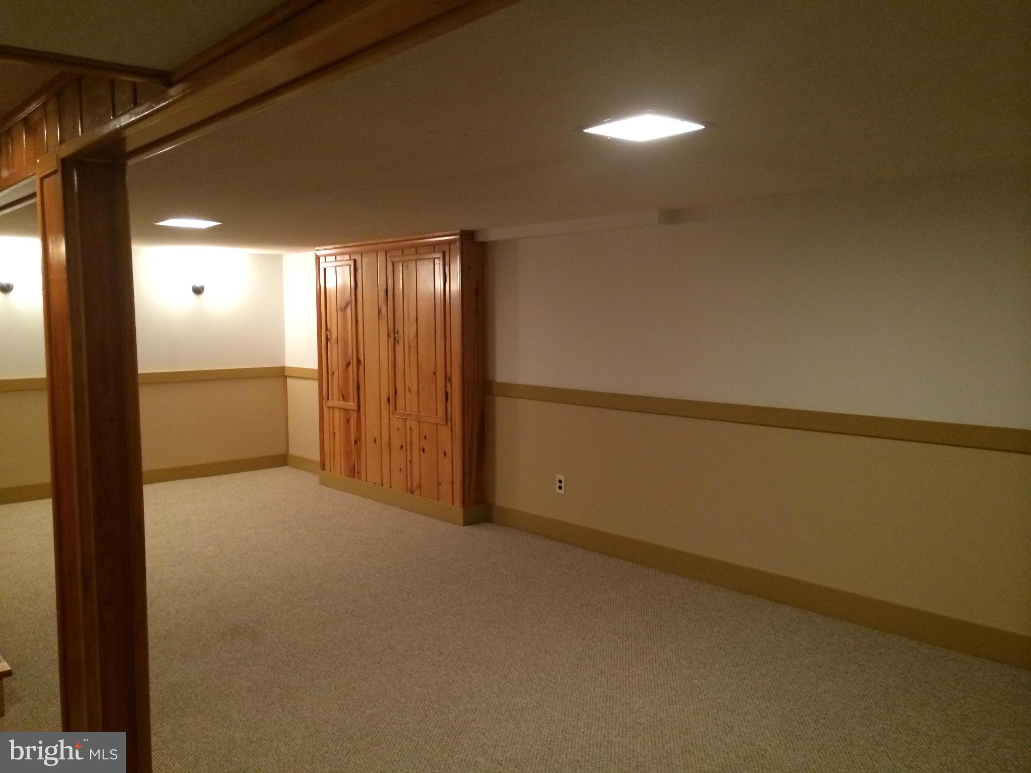 OAKVIEW - Residential