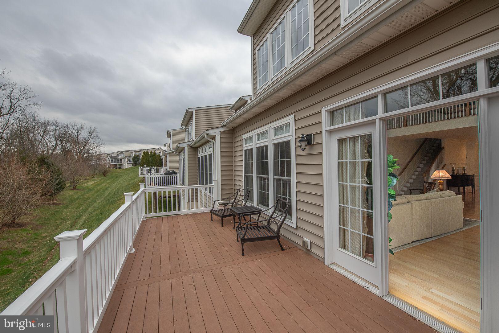 COLDSTREAM CROSSING - Residential