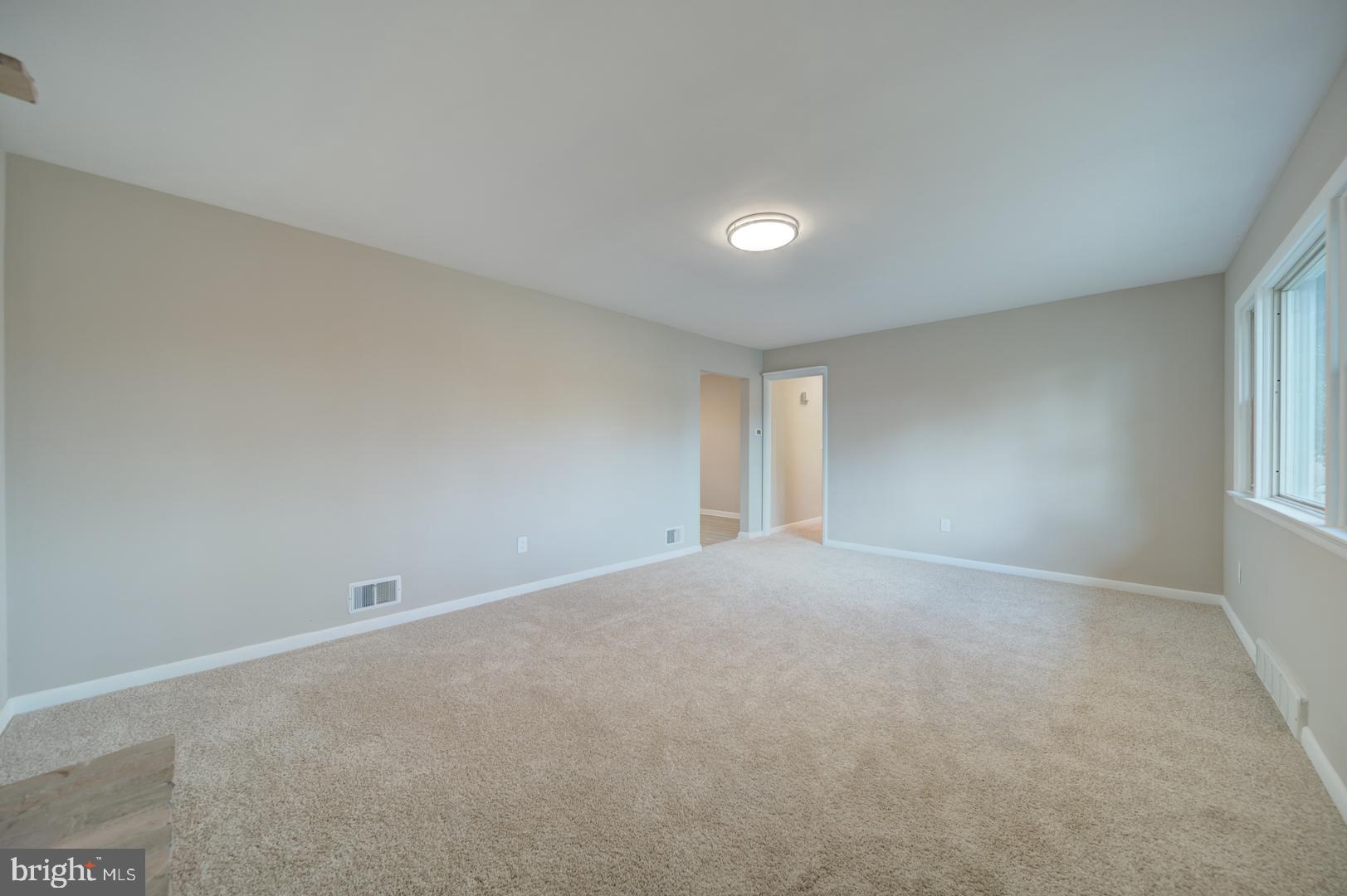 GREENBERRY HILLS - Residential