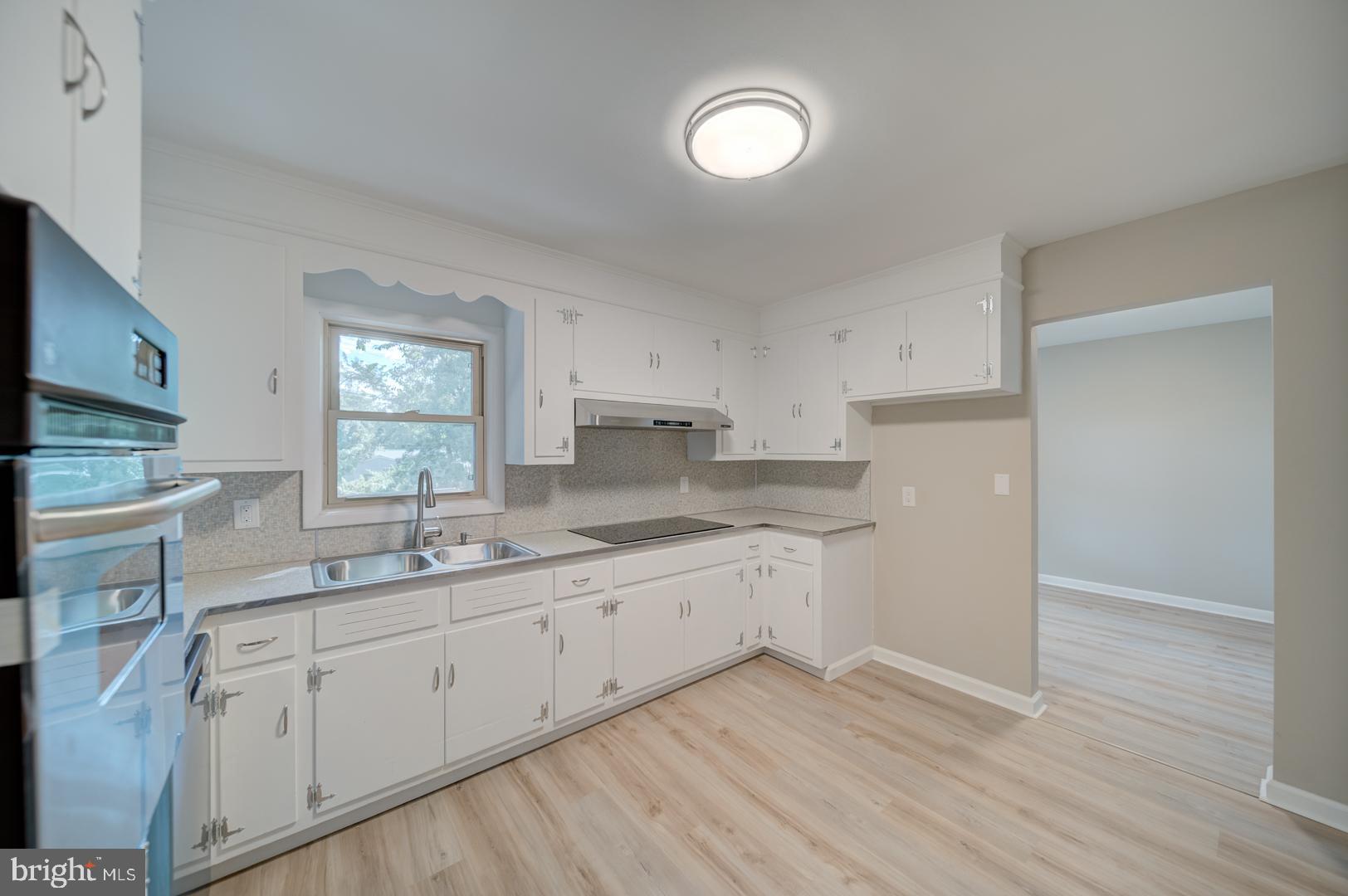 GREENBERRY HILLS - Residential