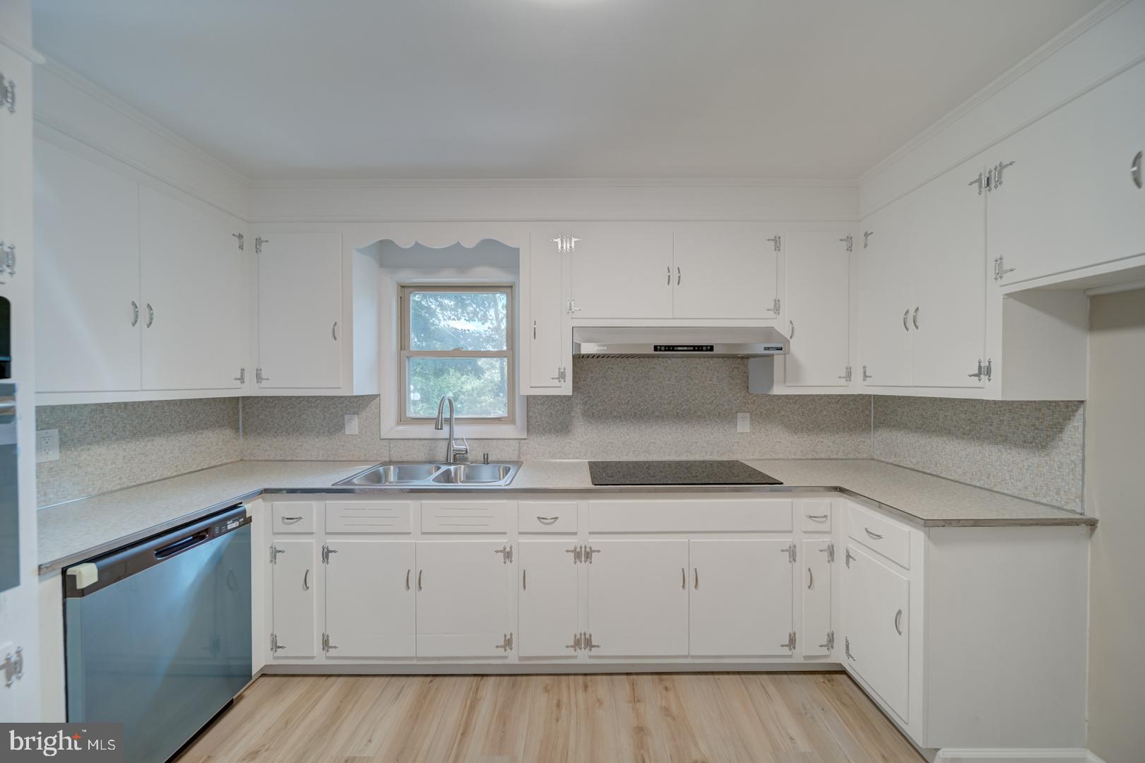 GREENBERRY HILLS - Residential