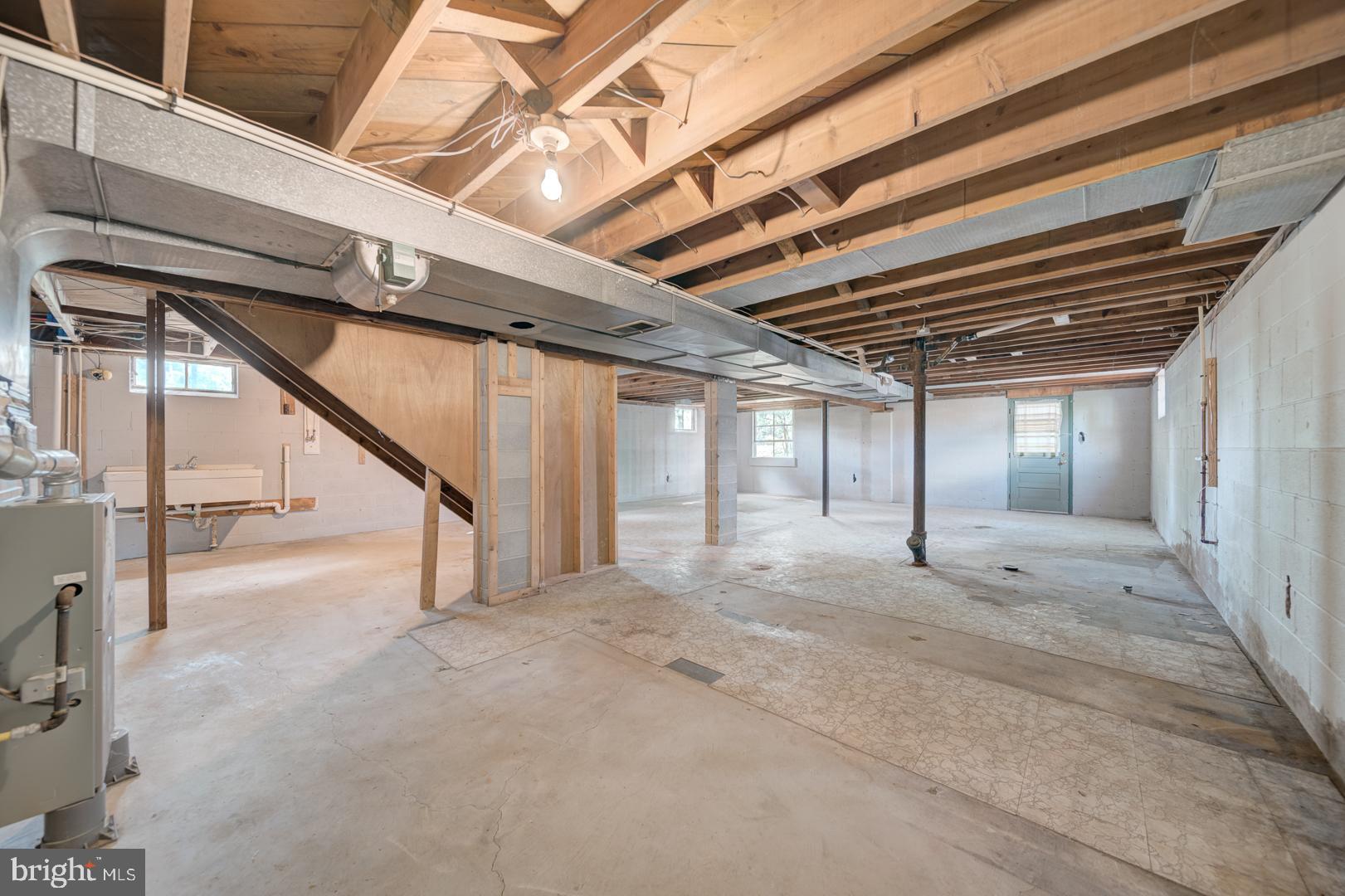 GREENBERRY HILLS - Residential