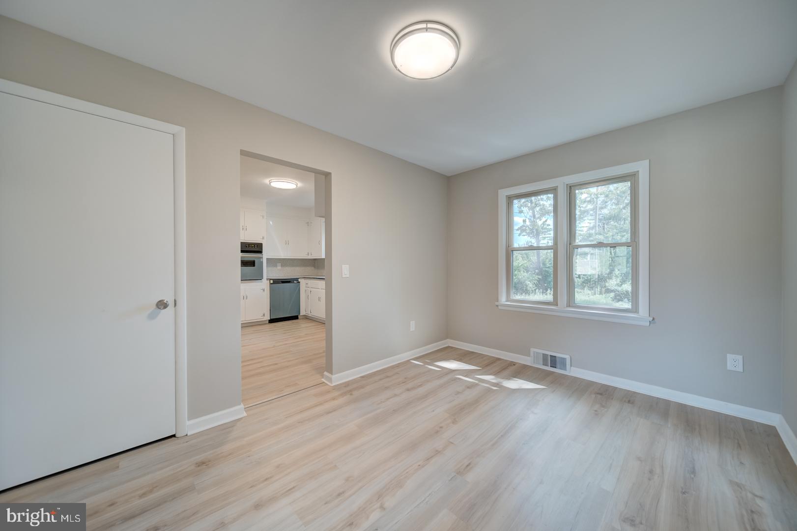 GREENBERRY HILLS - Residential