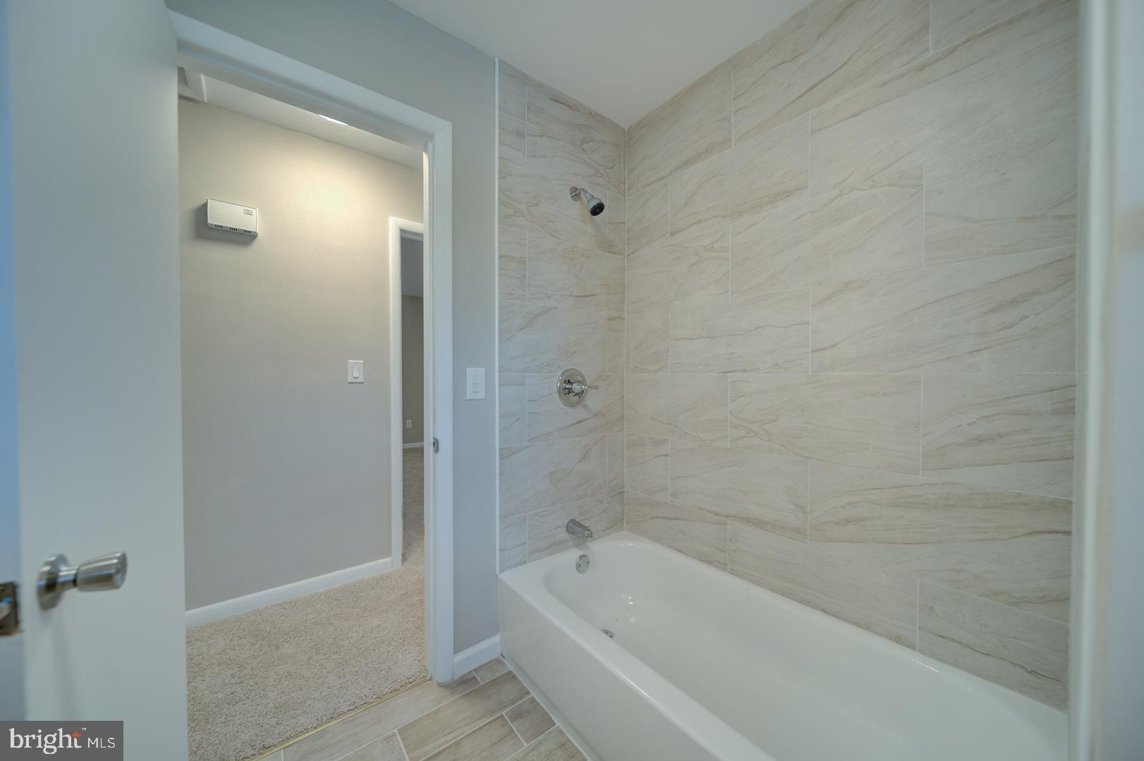 GREENBERRY HILLS - Residential