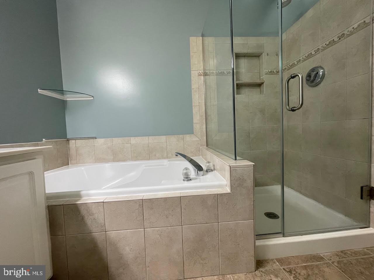 CHATHAM GREEN CONDOMINIUM - Residential