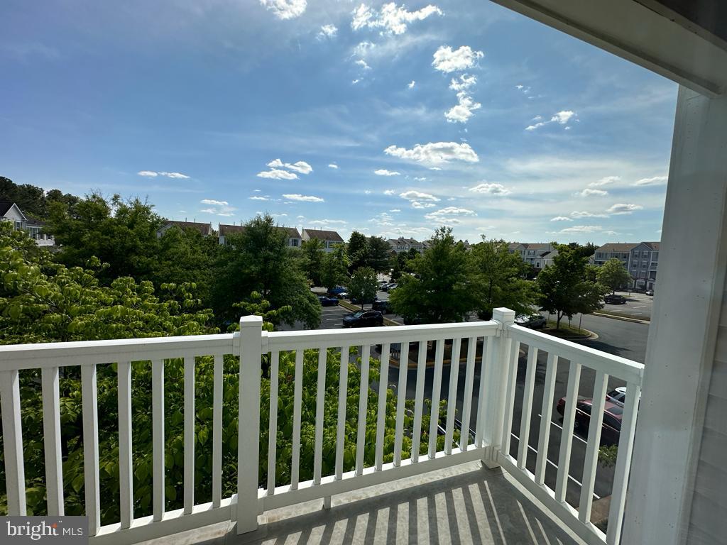 CHATHAM GREEN CONDOMINIUM - Residential