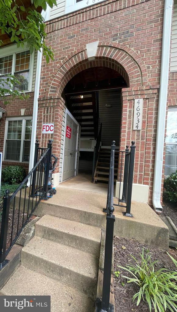 CHATHAM GREEN CONDOMINIUM - Residential