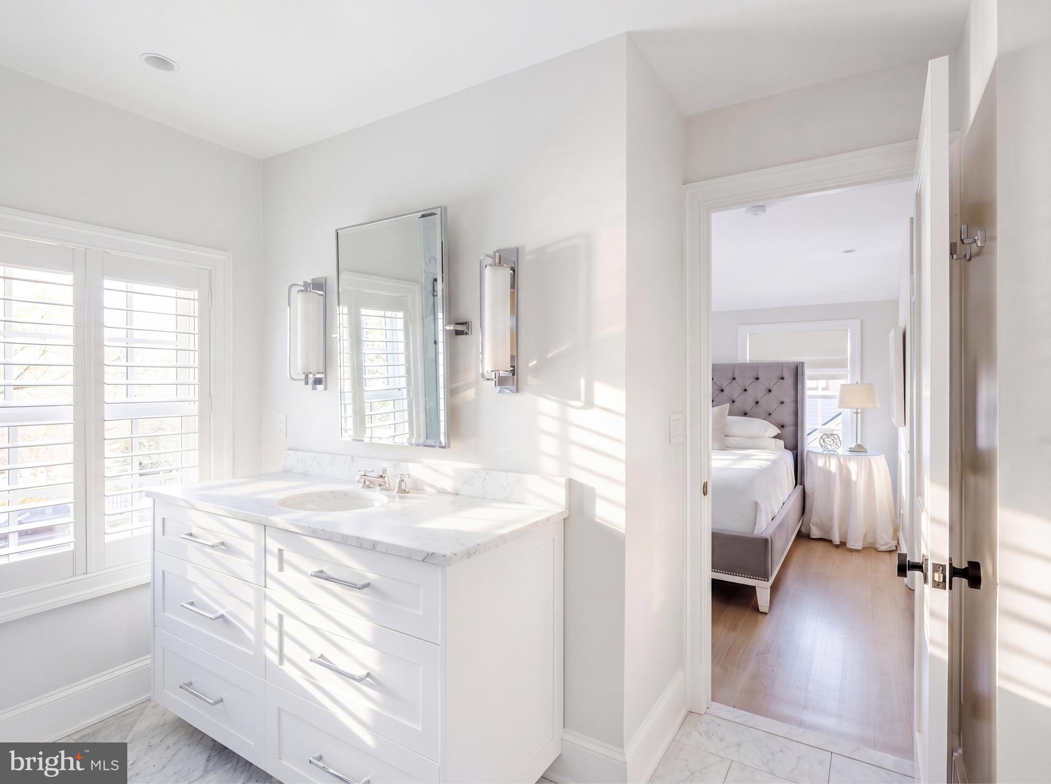 ROSEMONT - Residential