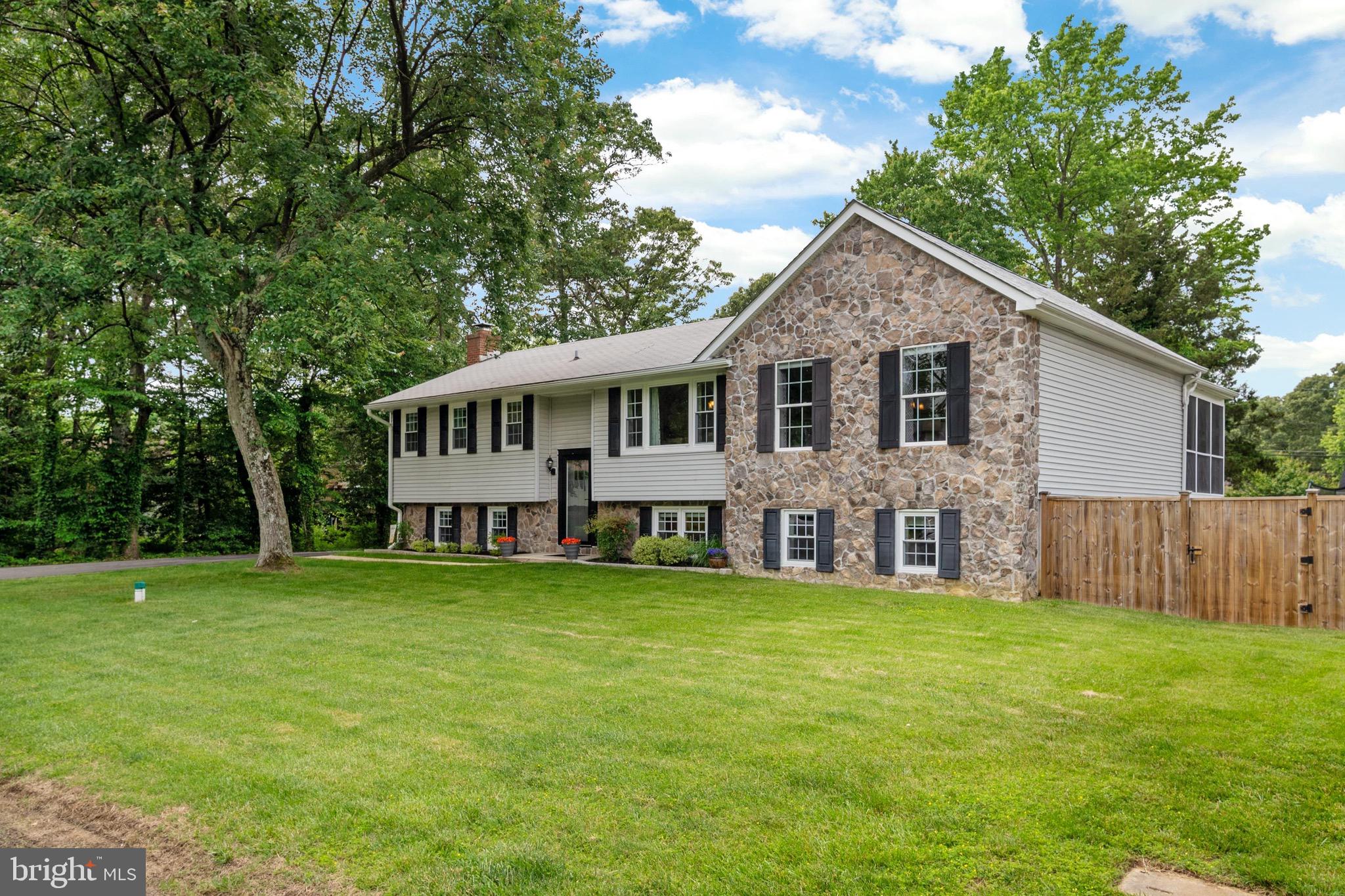 GLEN ISLE - Residential