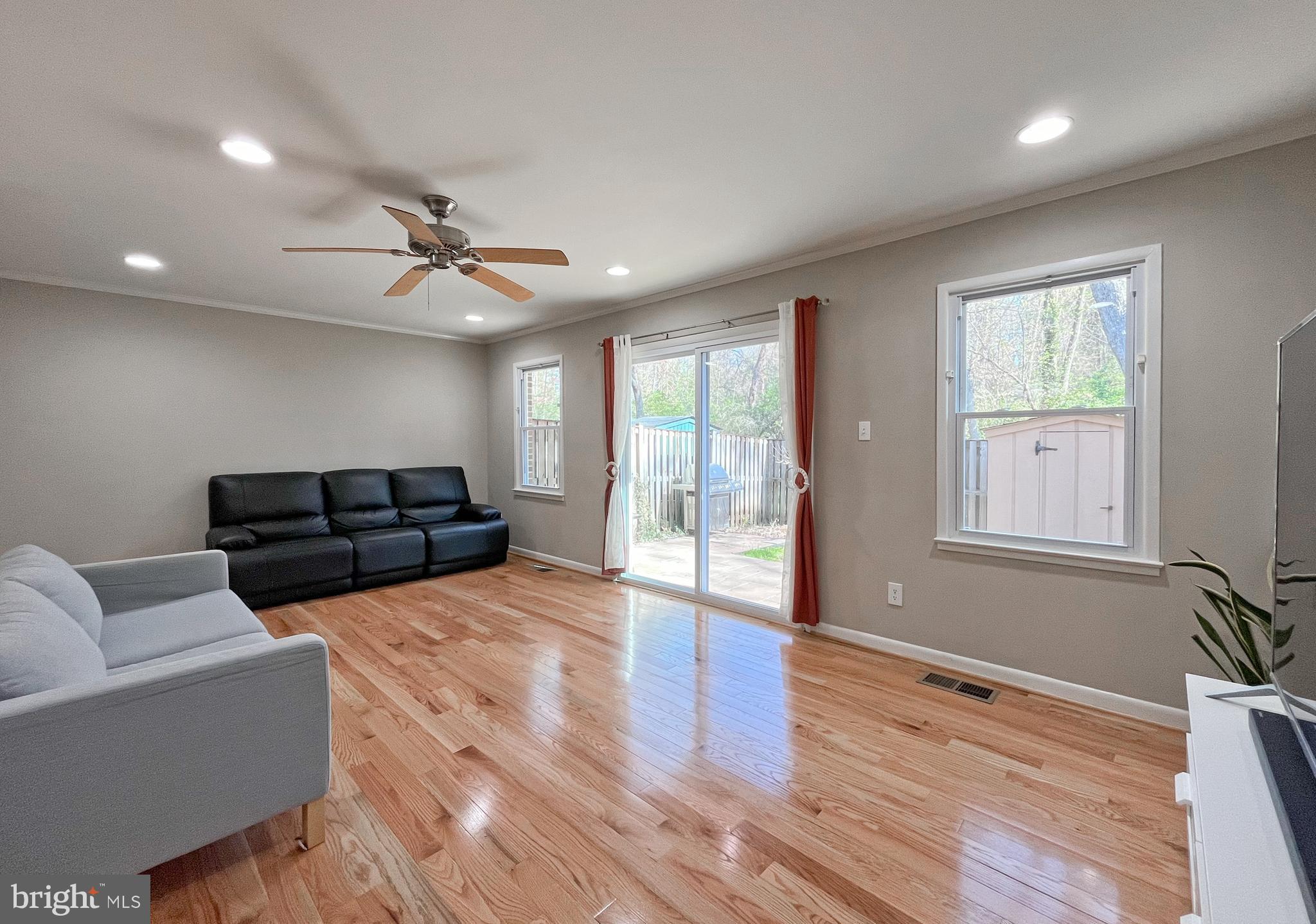 PARK GLEN HEIGHTS - Residential