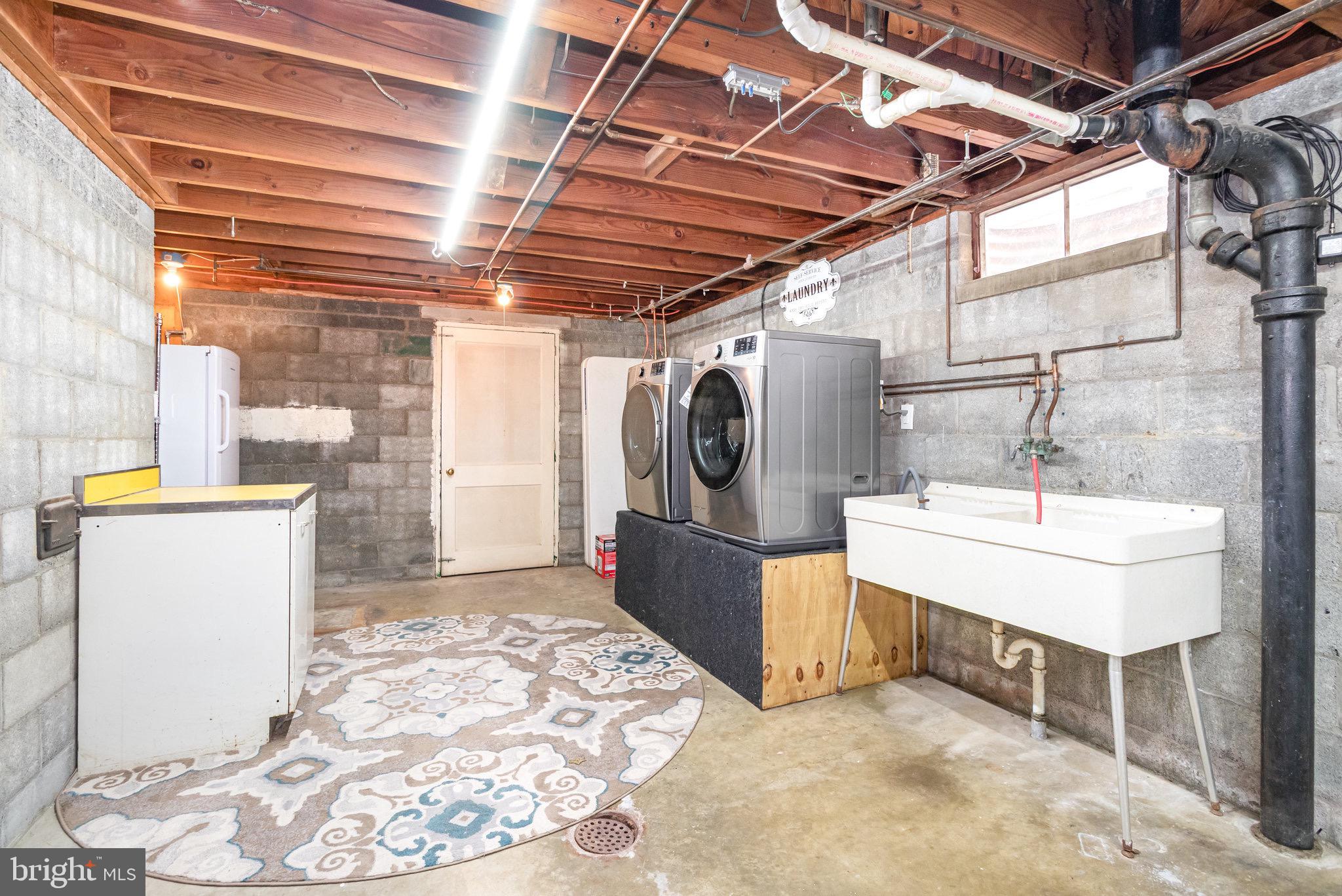 HERSHEY VILLAGE - Residential