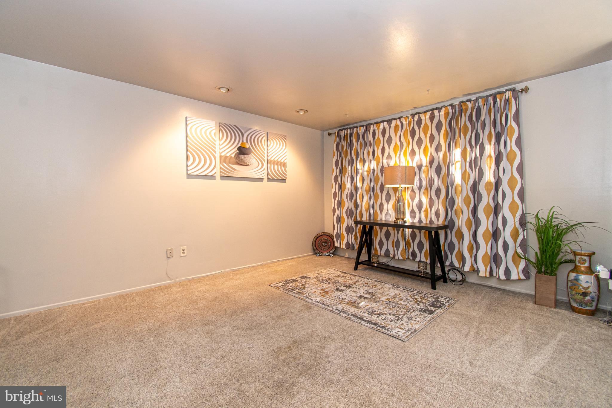 SUITLAND - Residential