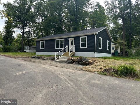 Homes For Sale - 5 Beth Lane<br/> QUAKERTOWN, PA 18951