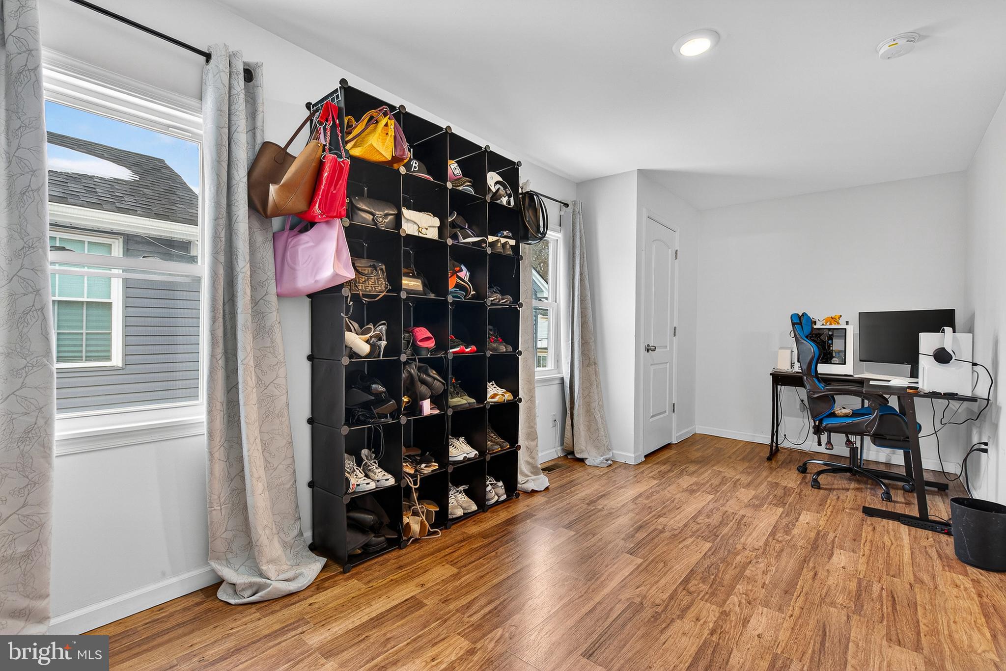 EDGEMERE/SPARROWS POINT - Residential