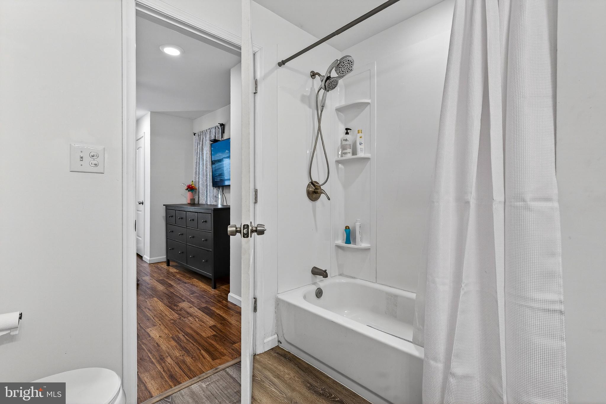 EDGEMERE/SPARROWS POINT - Residential