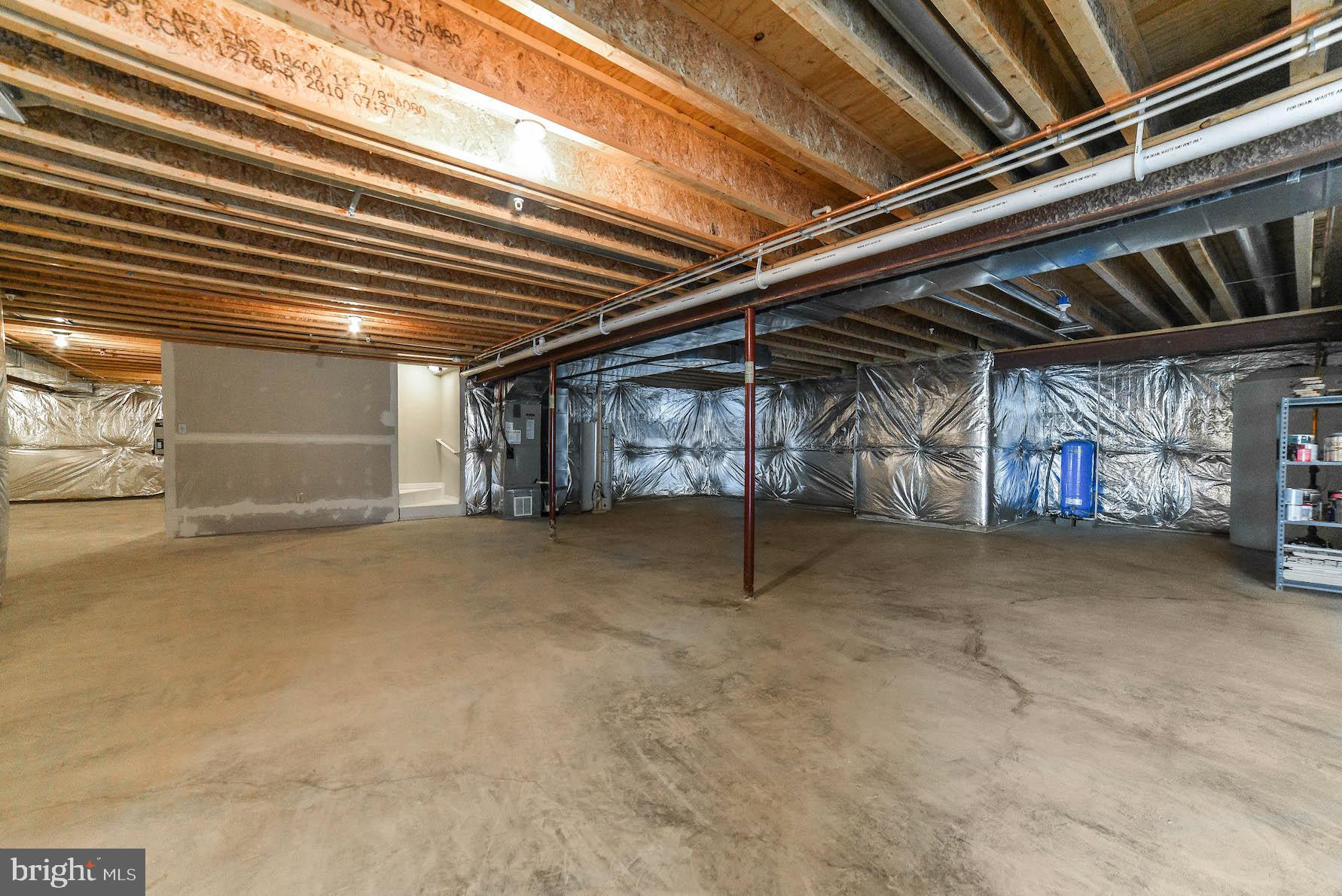 CHESTNUT GROVE - Residential