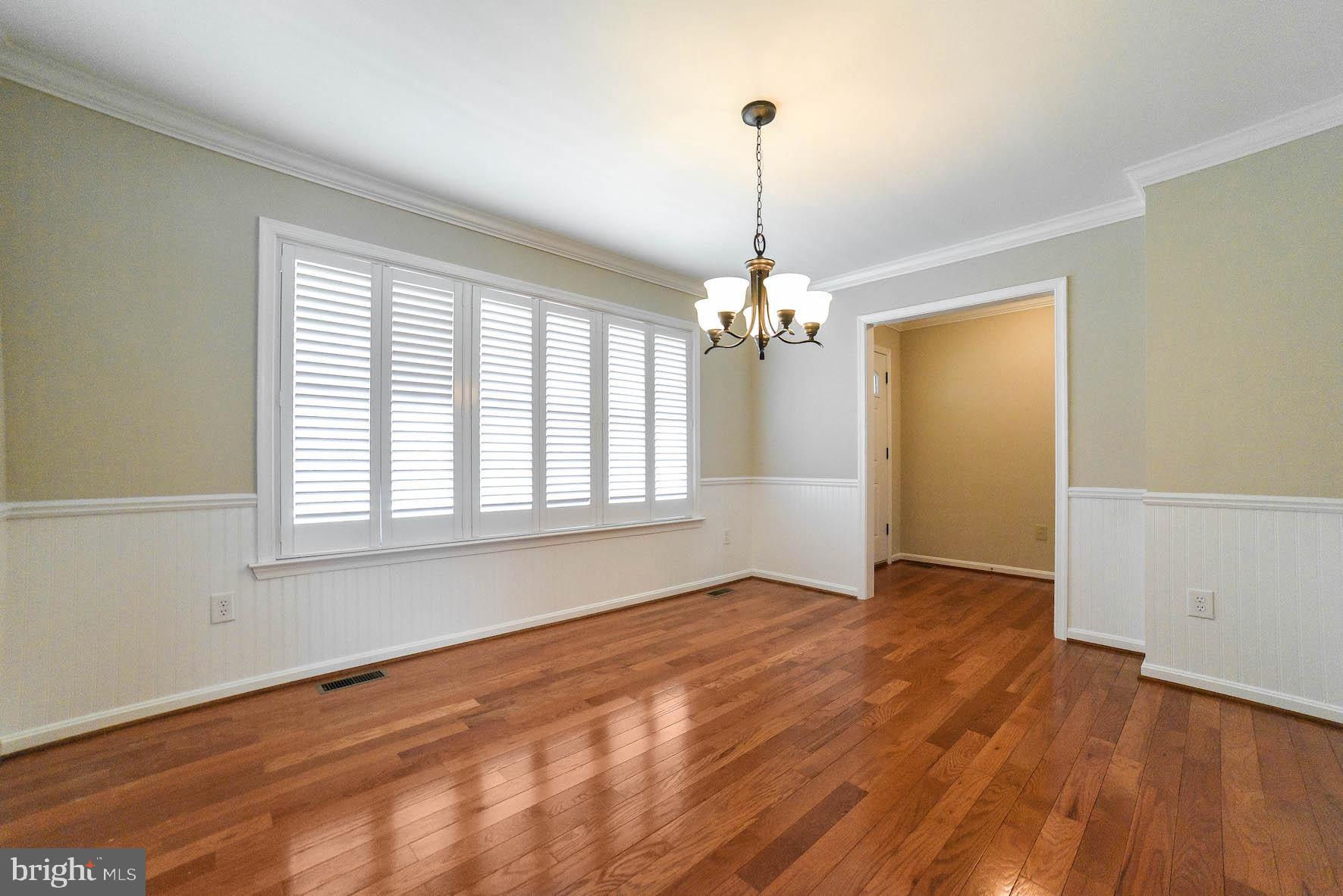 CHESTNUT GROVE - Residential