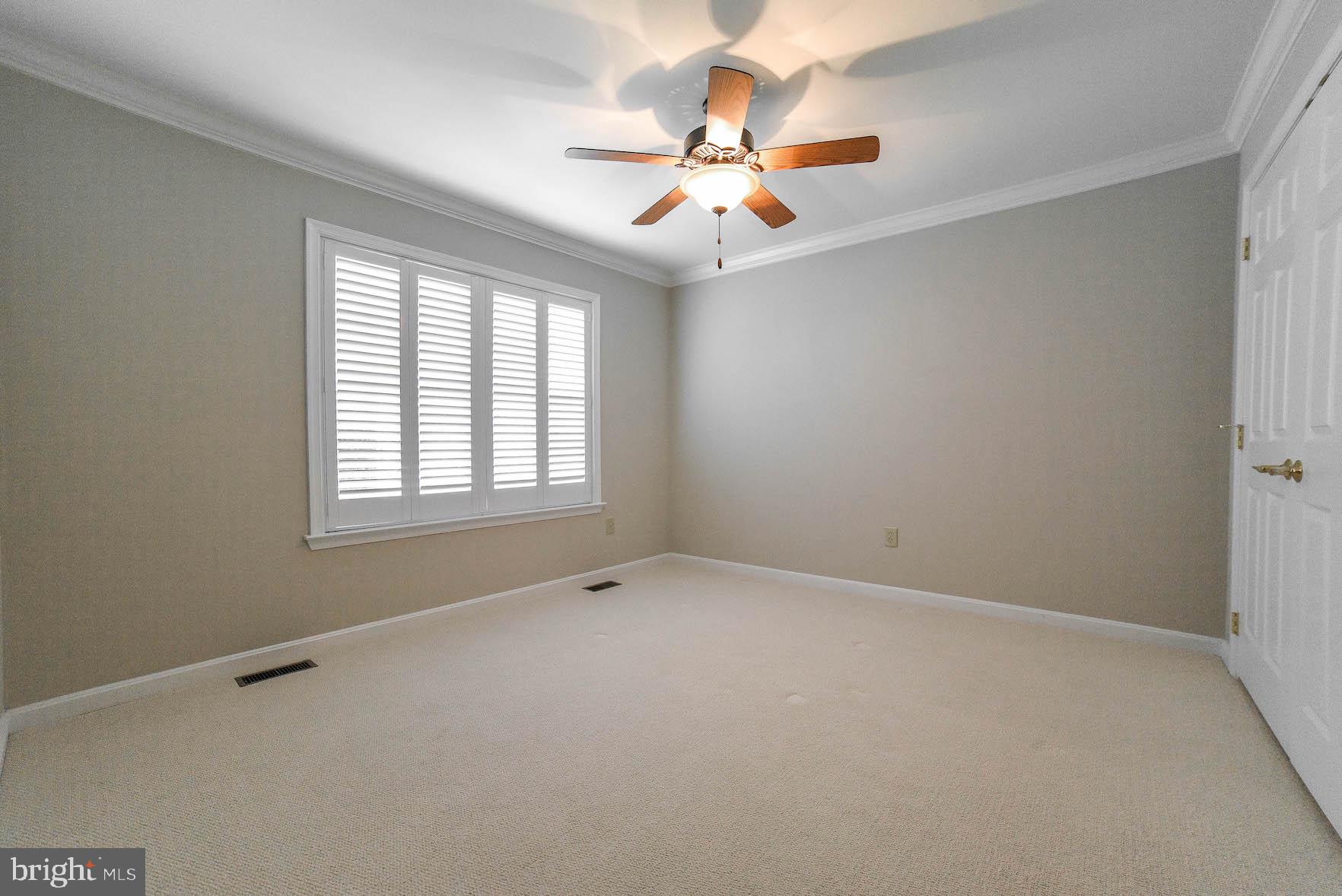 CHESTNUT GROVE - Residential