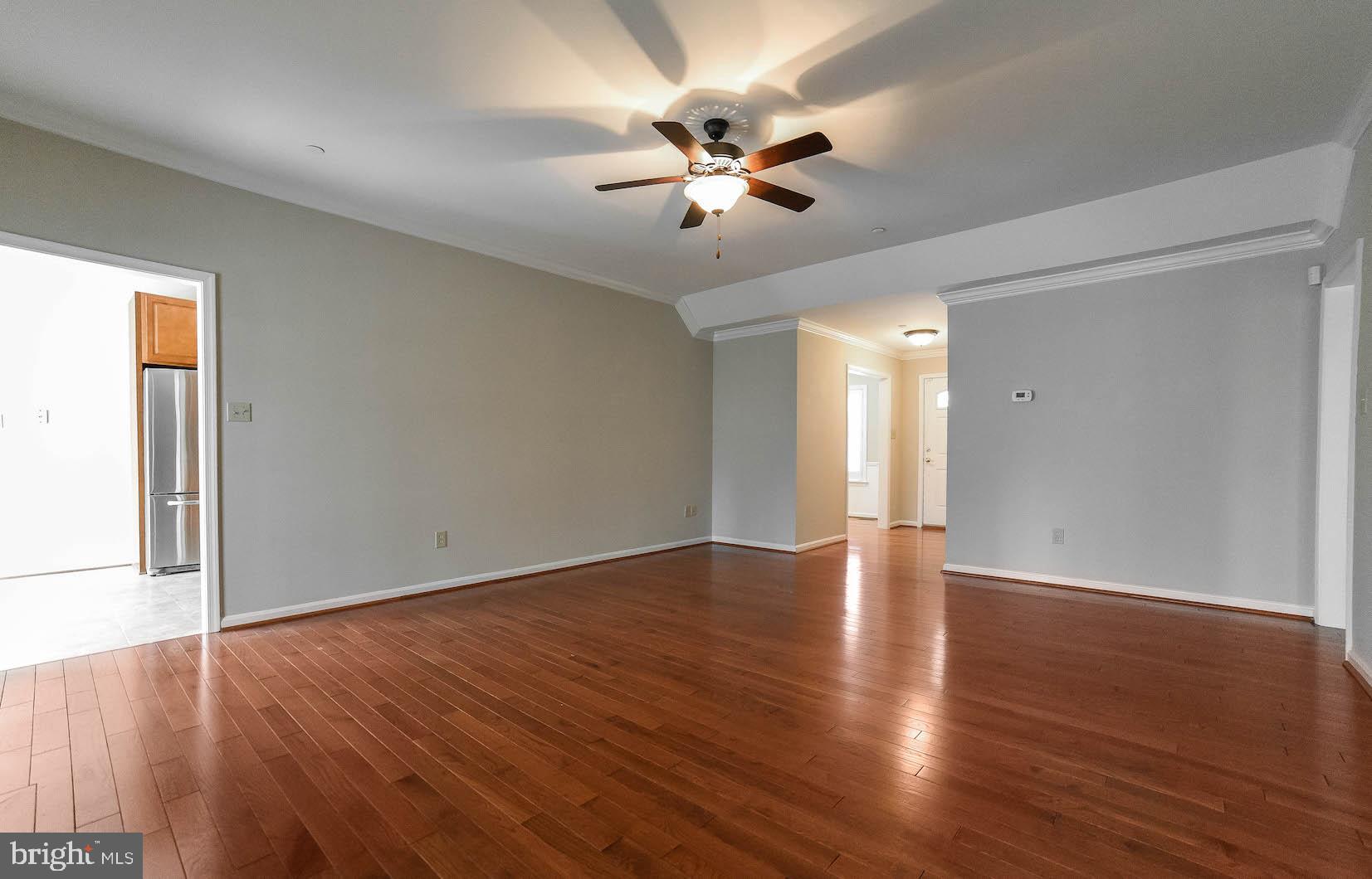 CHESTNUT GROVE - Residential