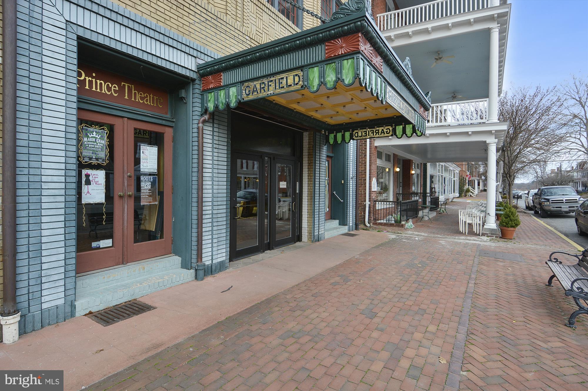 CHESTER ARMS - Residential