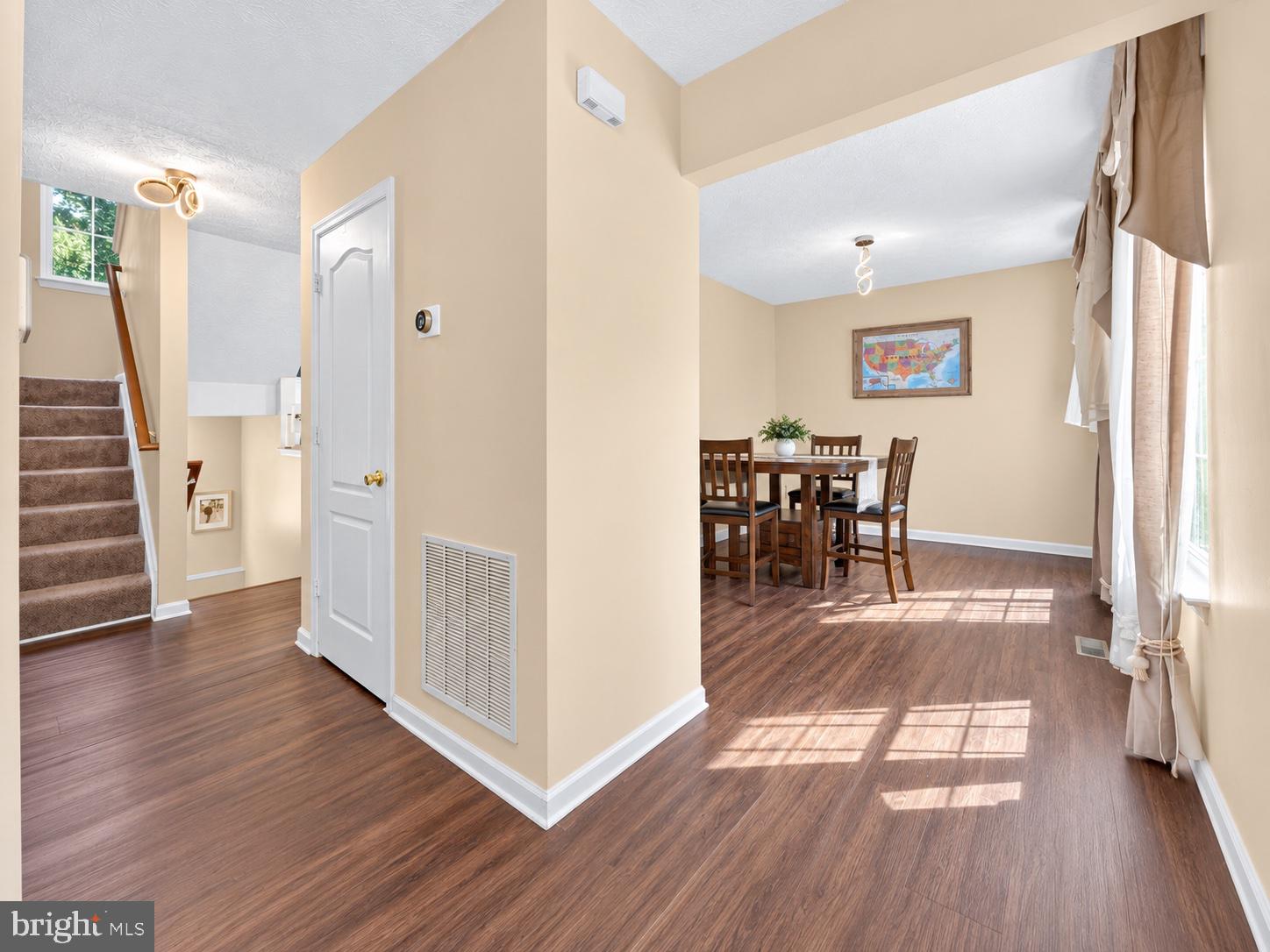 5435 SIR DOUGLAS DRIVE