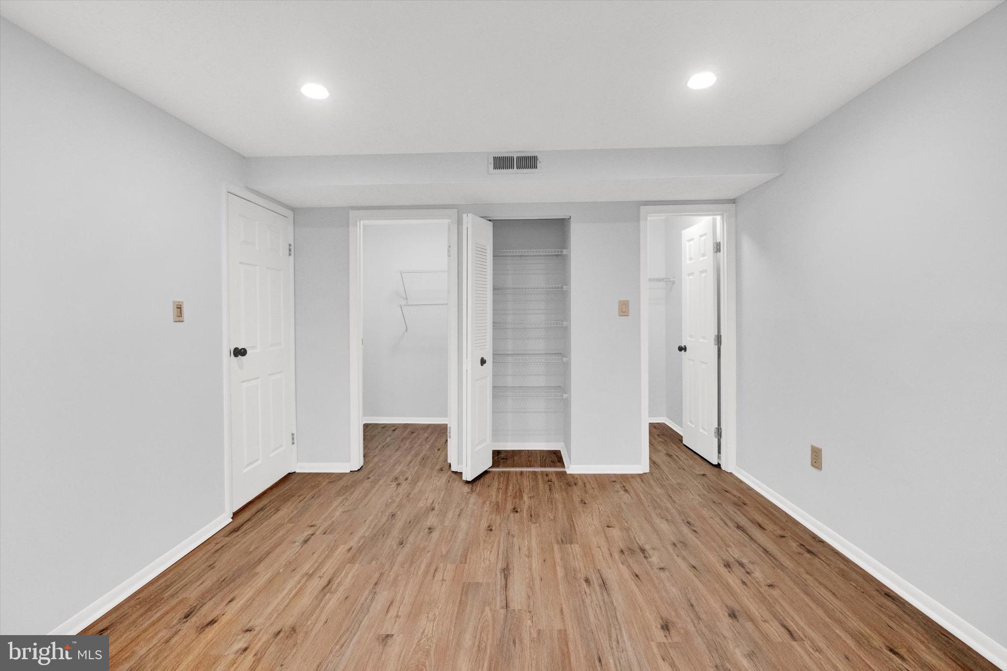 AMBERTOWNE - Residential