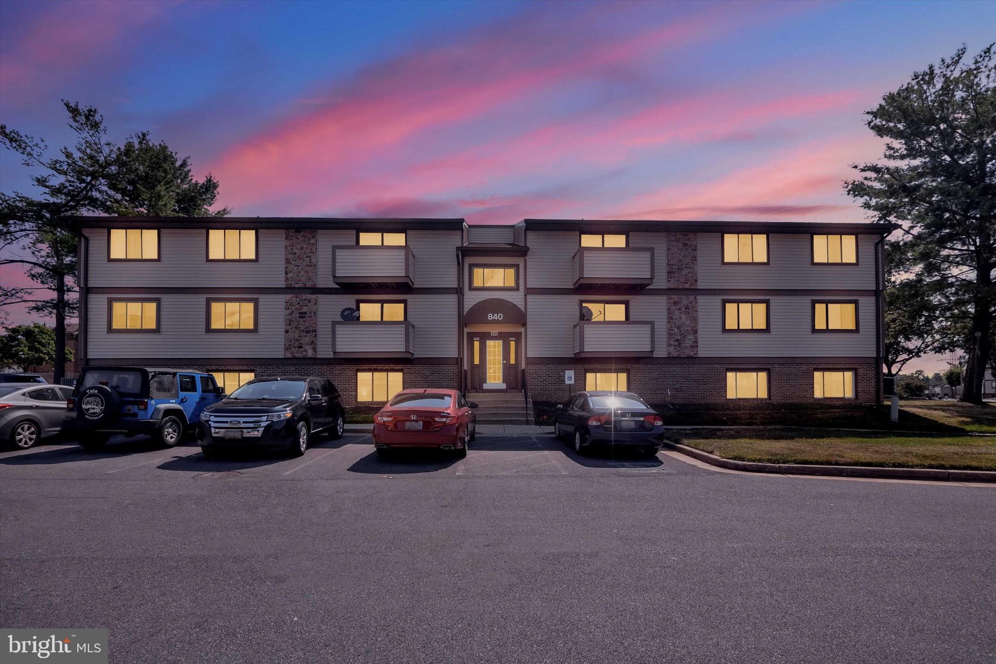 AMBERTOWNE - Residential