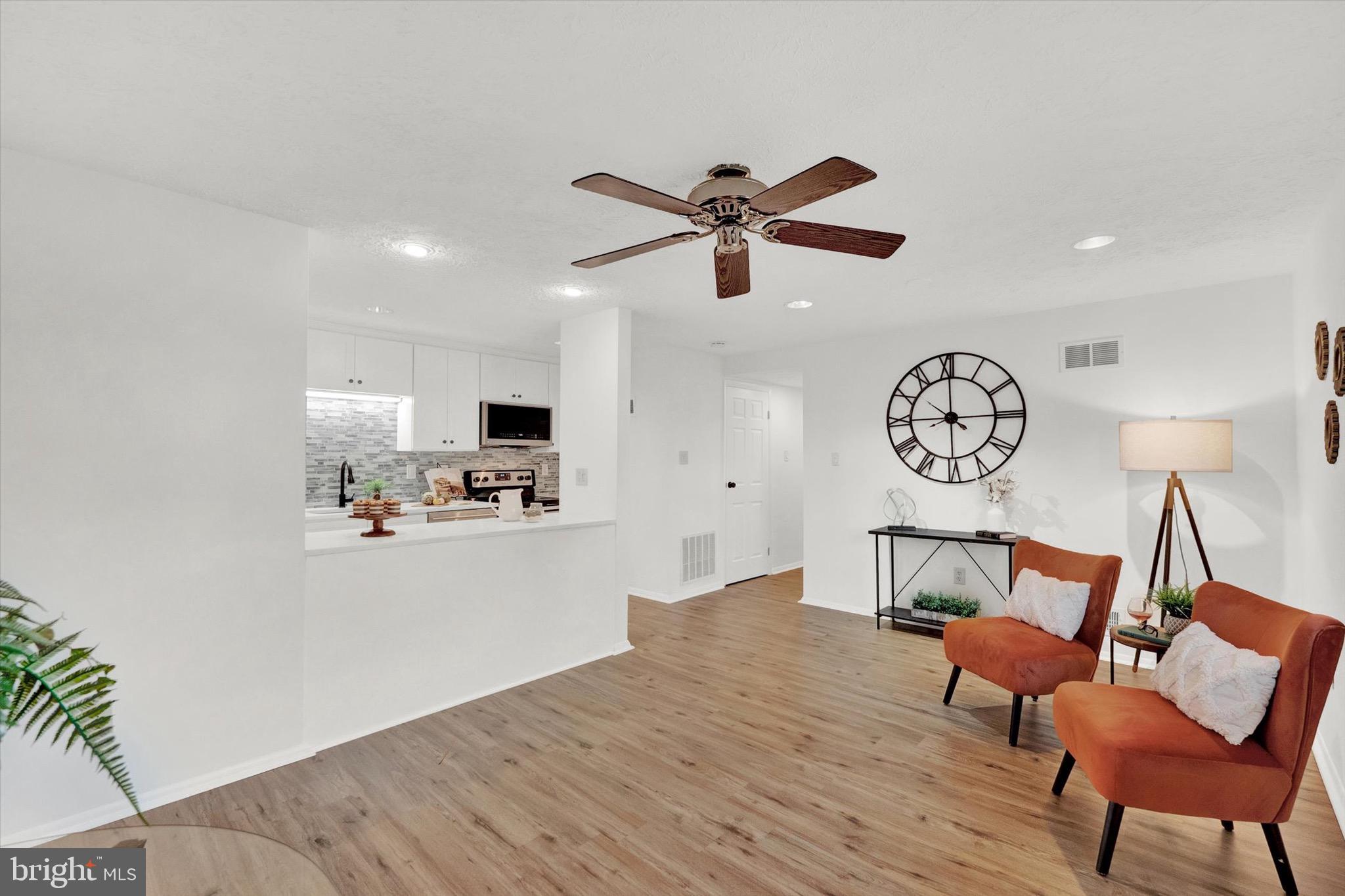 AMBERTOWNE - Residential